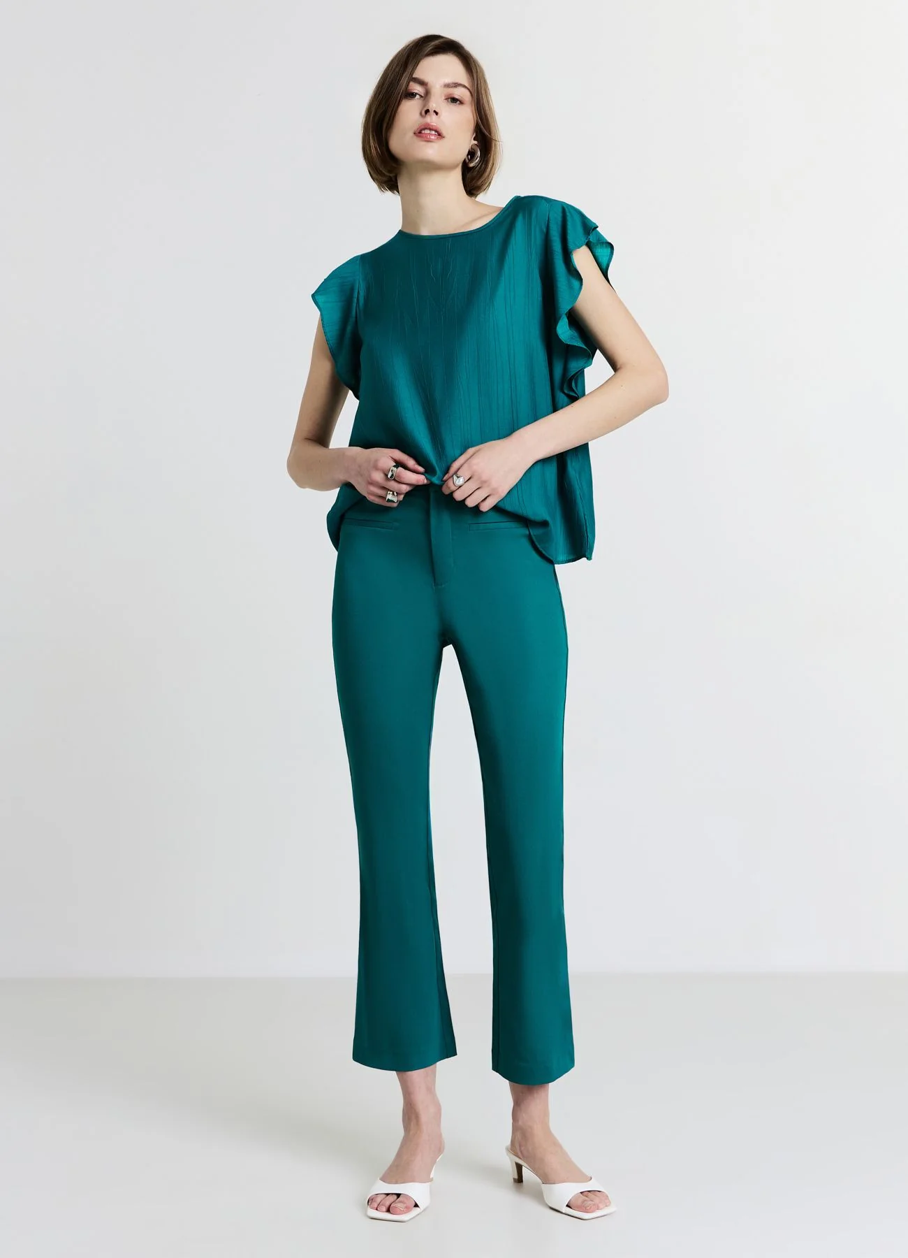 Pantalone cropped flare in rasatello