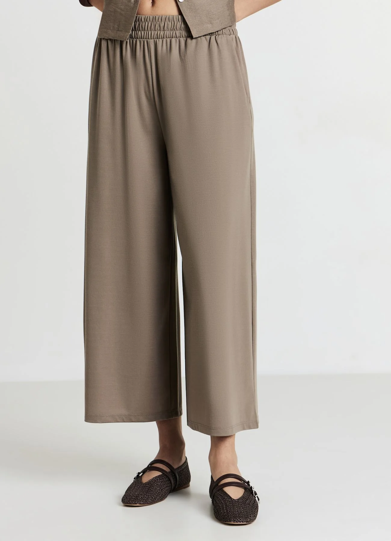 Pantalone ginnico crop - Image 2