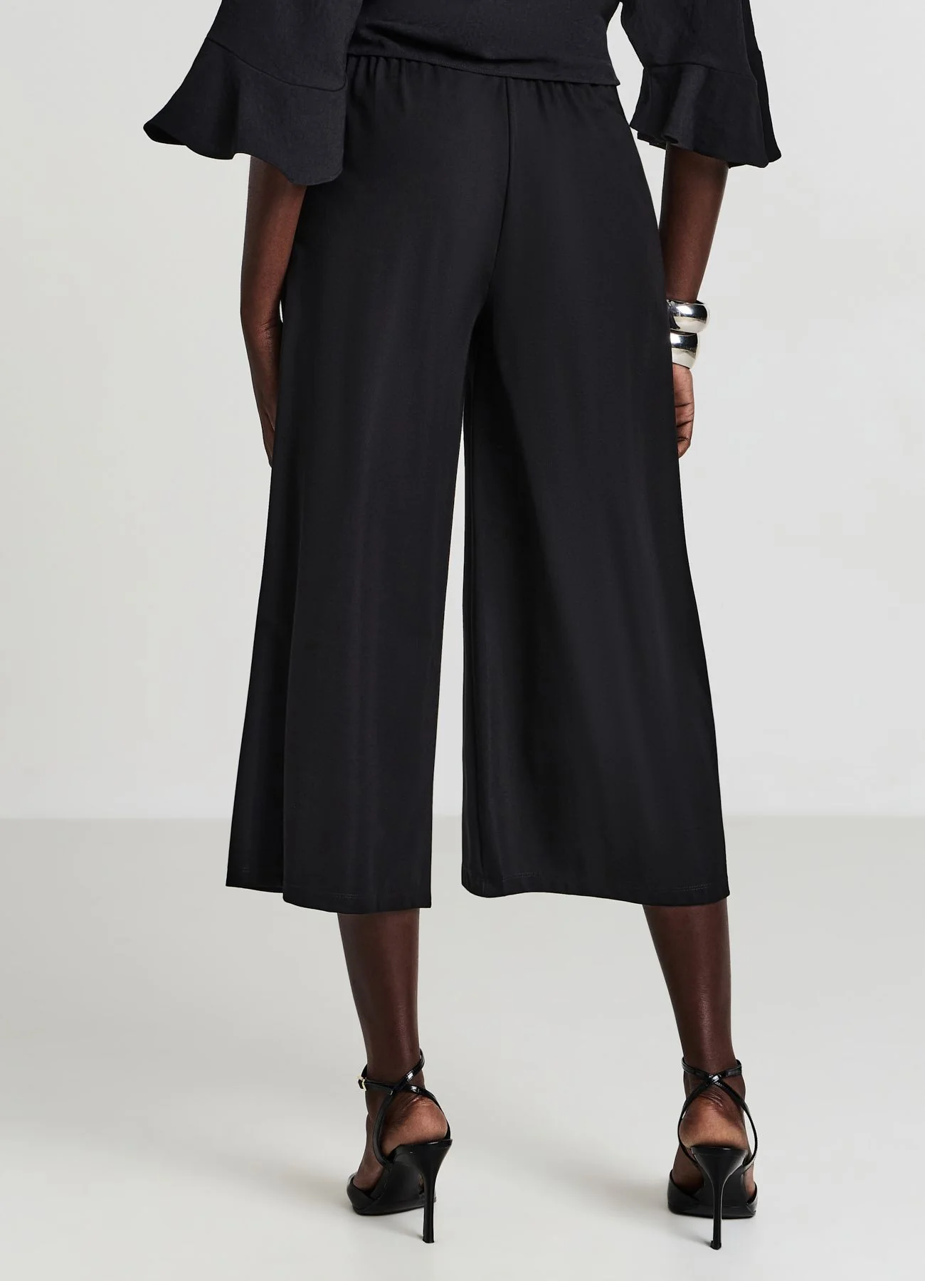 Pantalone ginnico crop - Image 2