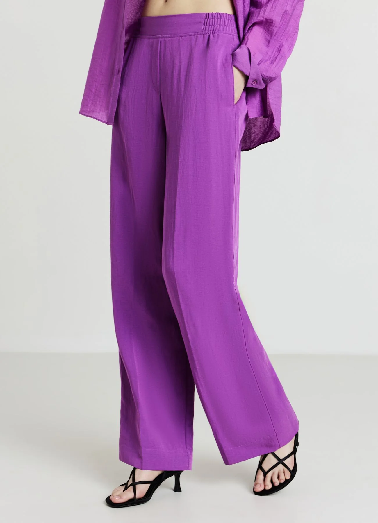 Pantalone tinta unita con elastico - Image 3