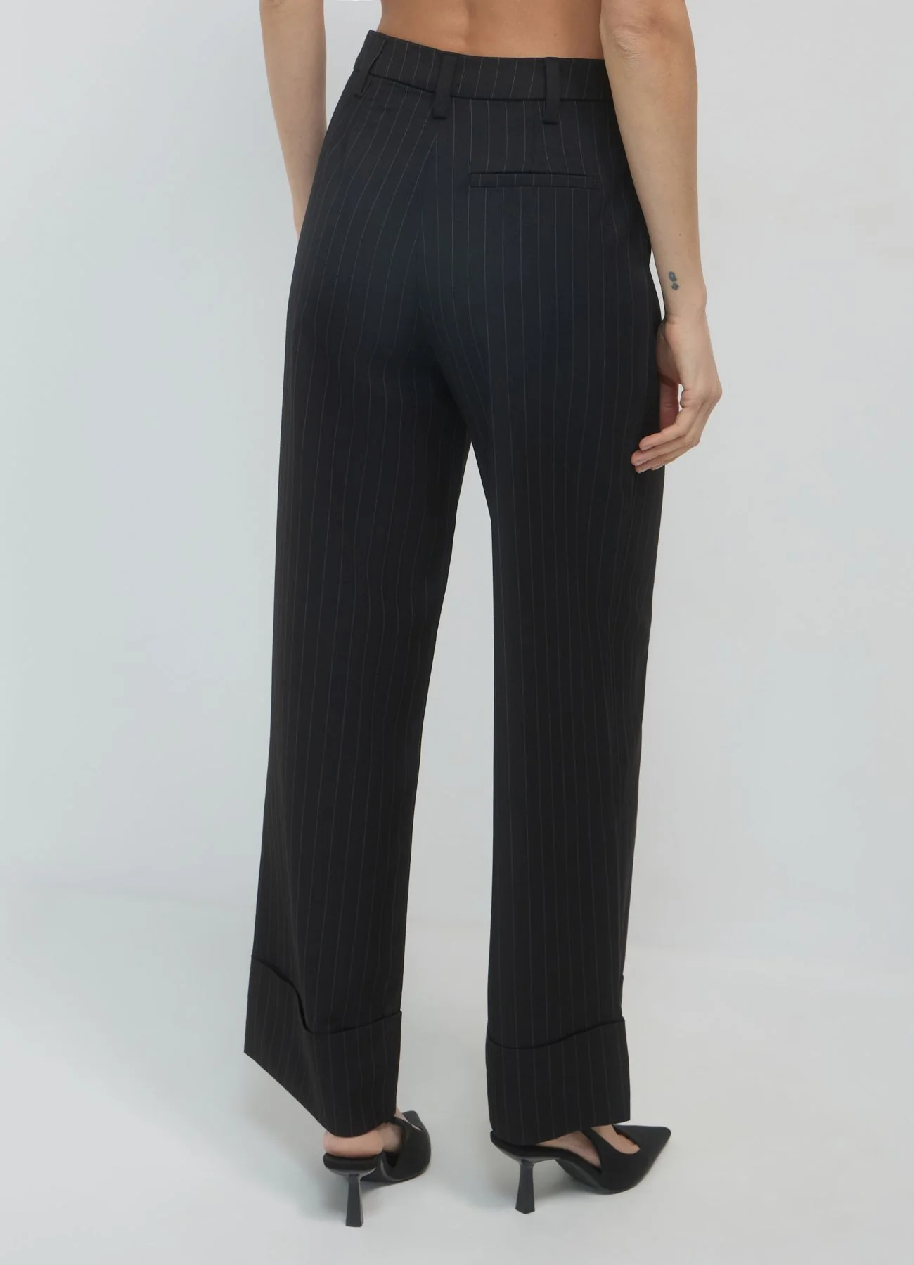 Pantaloni a palazzo gessati
