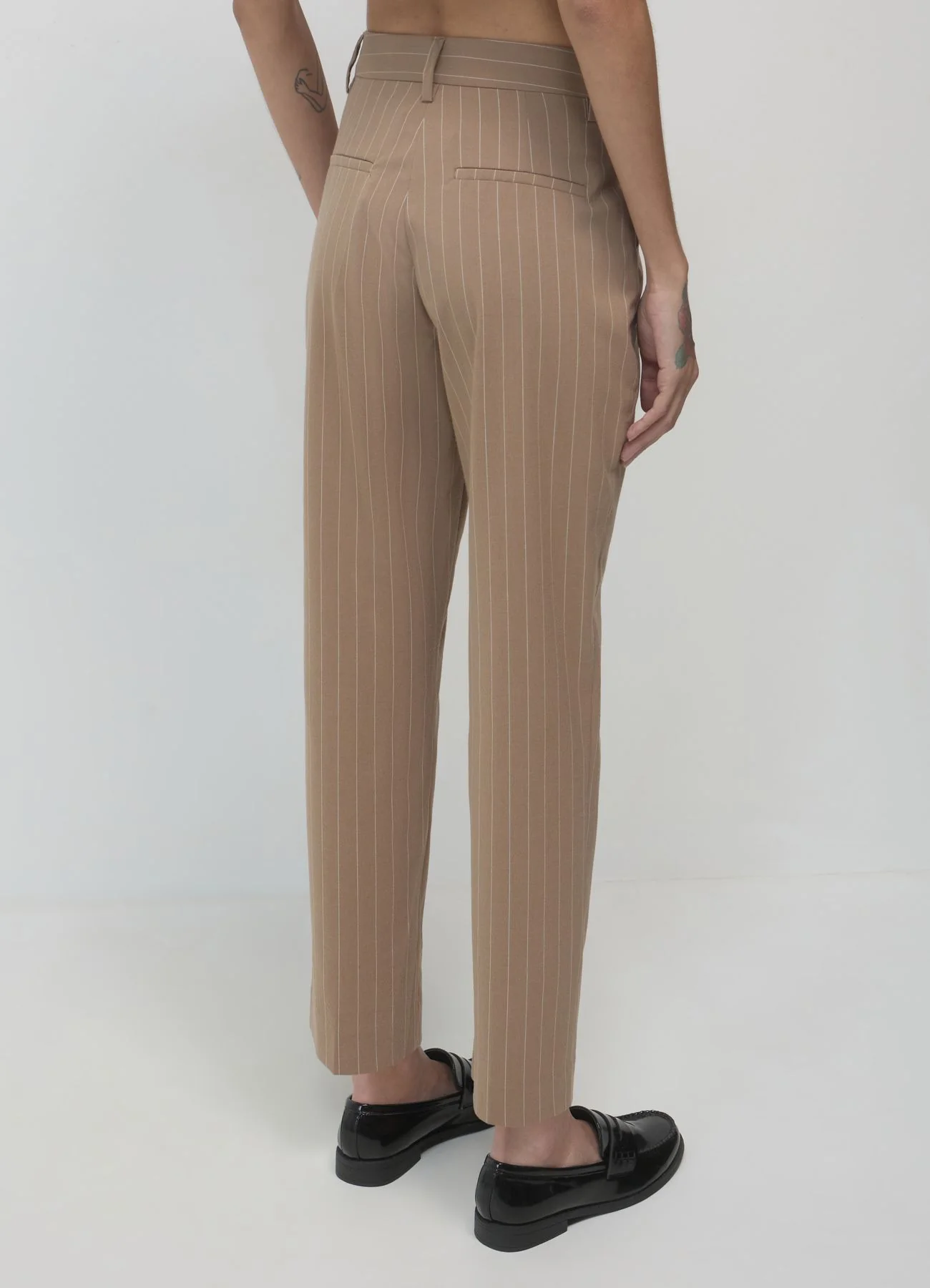 Pantaloni a sigaretta gessati - Image 3