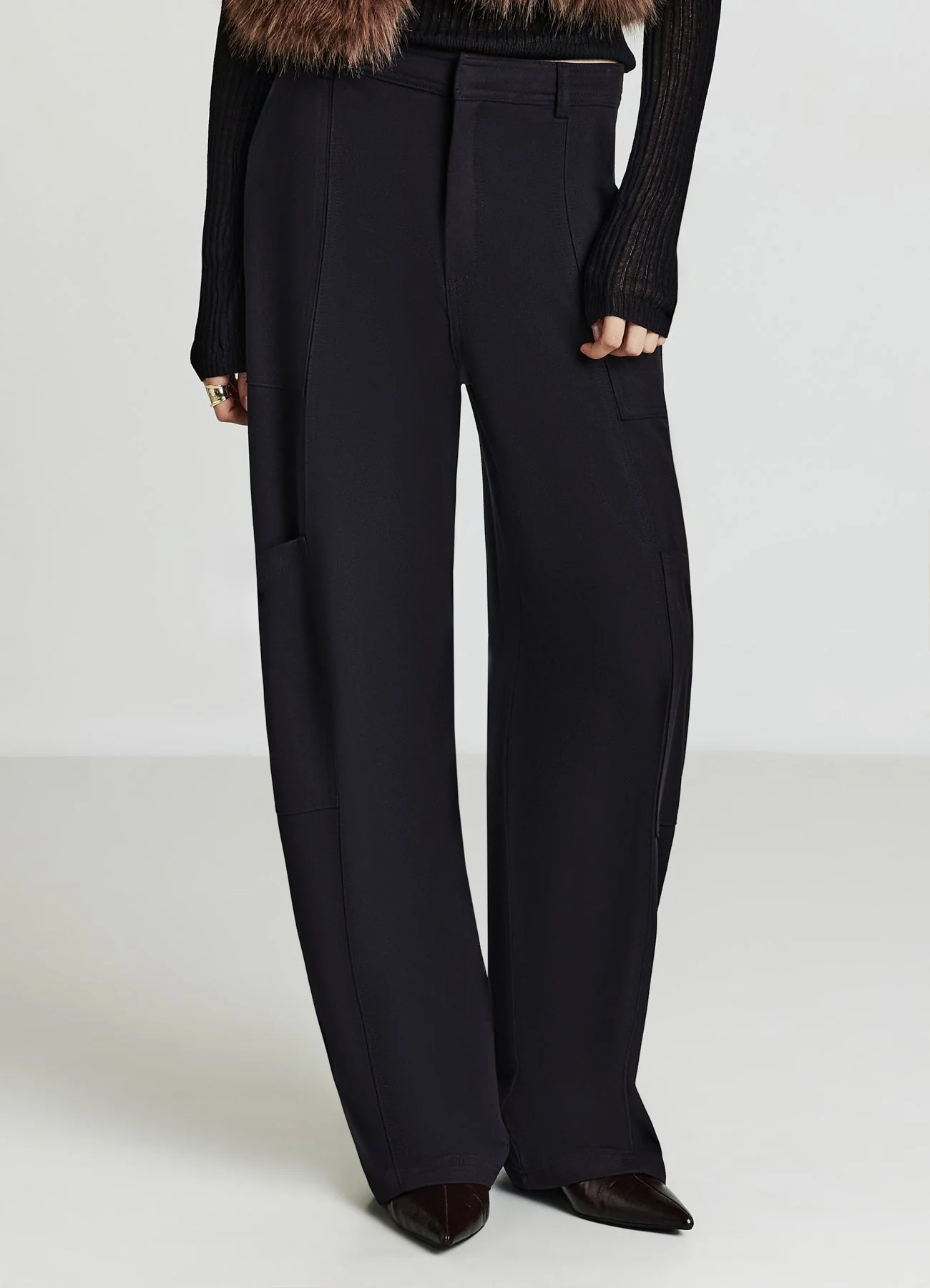 Pantaloni barrel fit