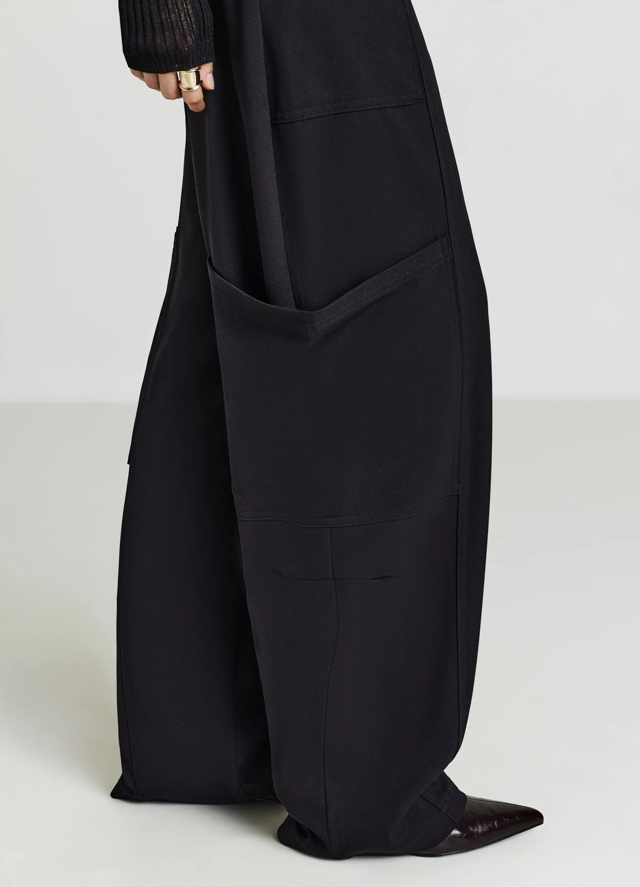 Pantaloni barrel fit - Image 4