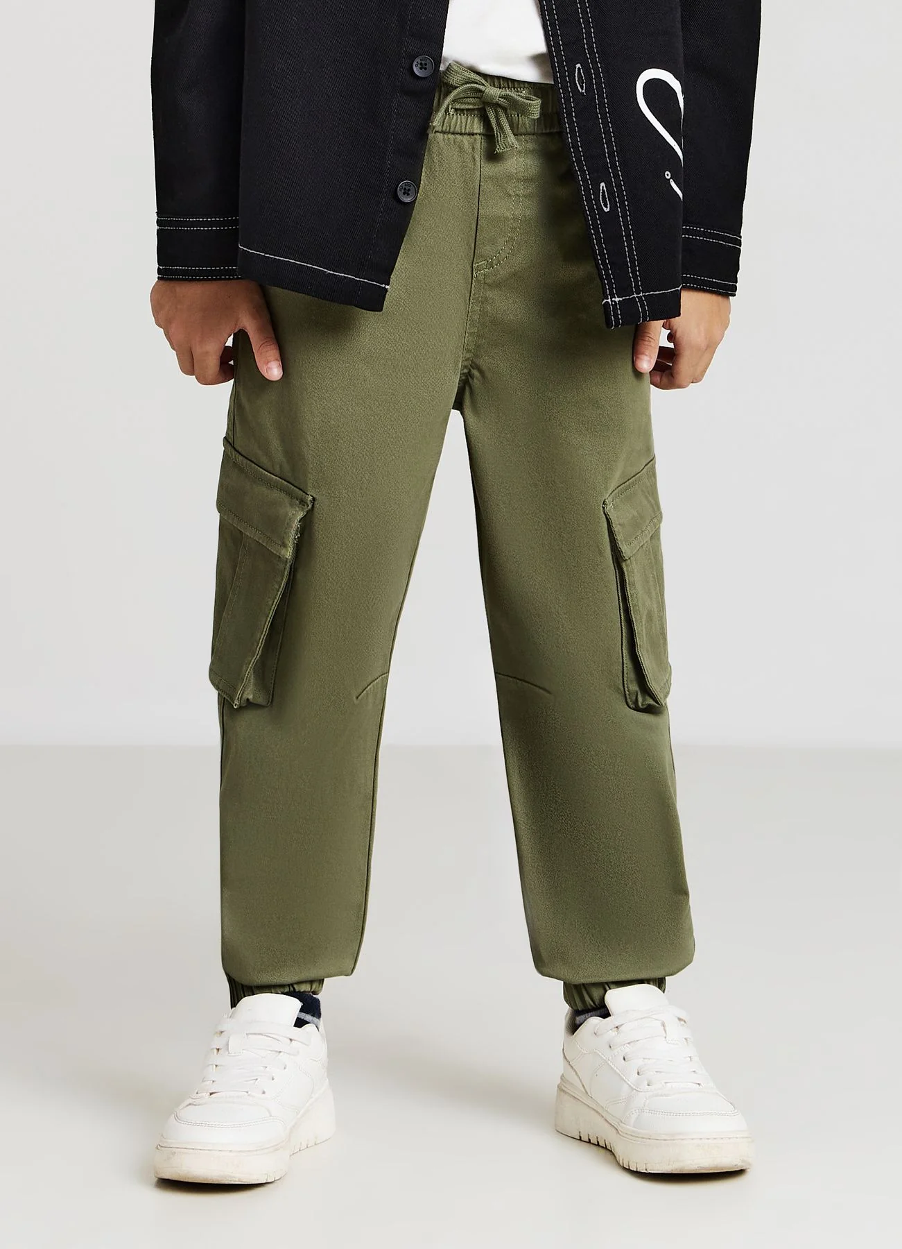 Pantaloni cargo in cotone - Image 2
