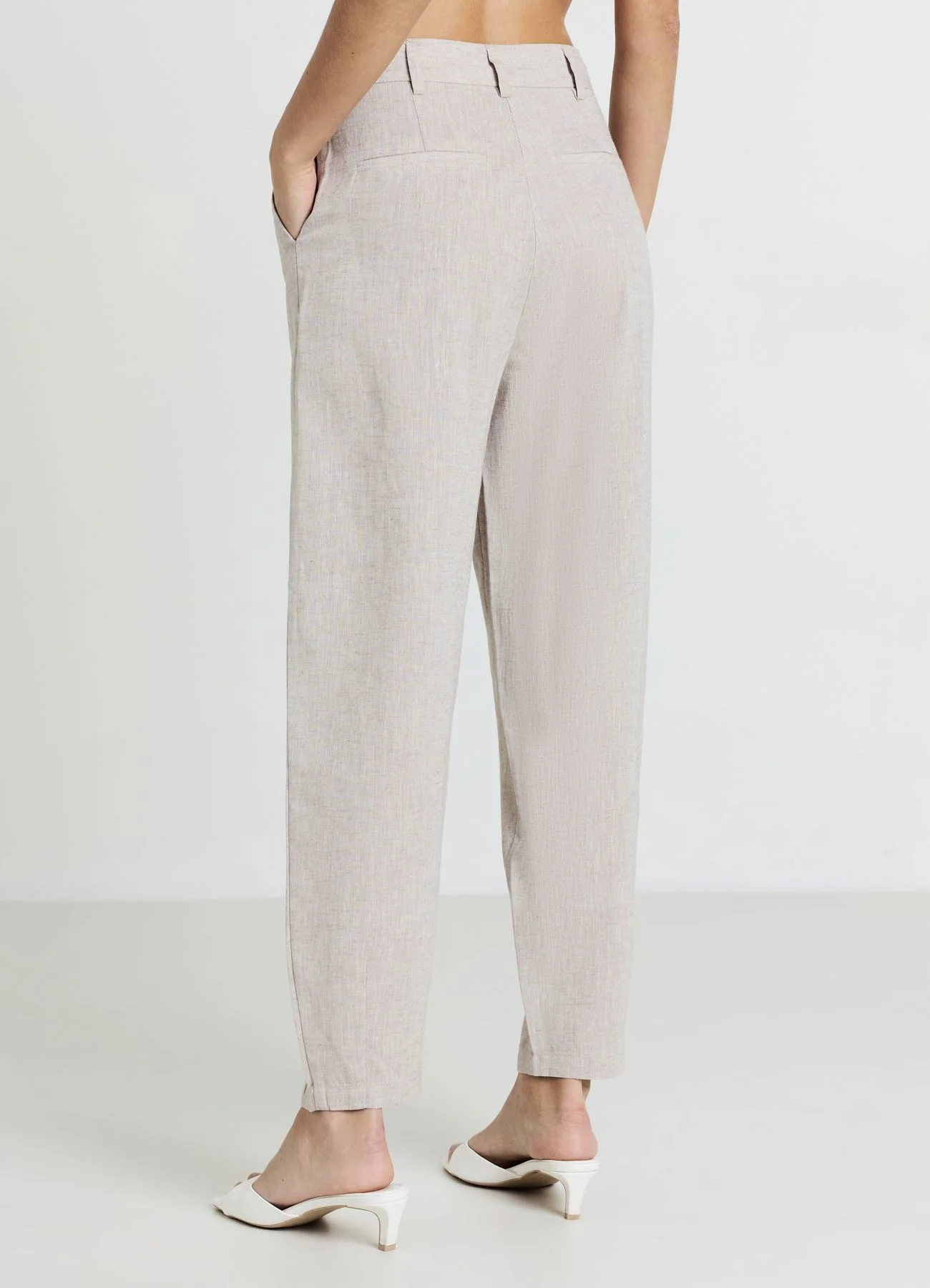 Pantaloni carrot fit - Image 3