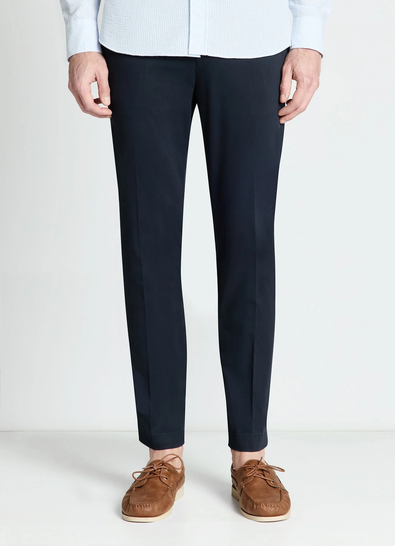 Pantaloni chino a tinta unita