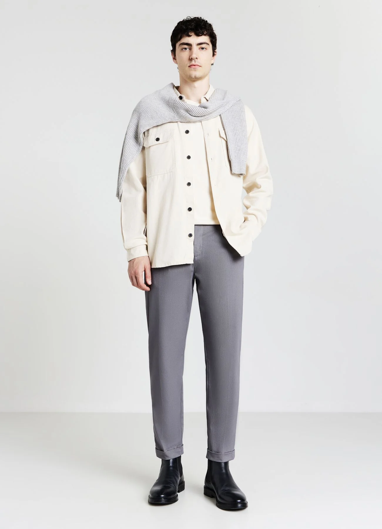 Pantaloni chino con bottoni - Image 3
