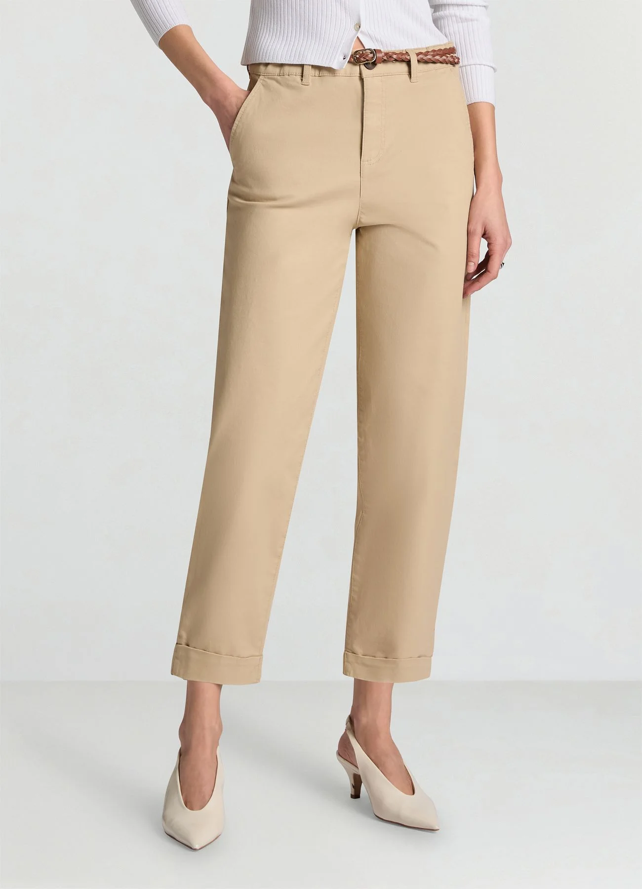 Pantaloni chino con cintura intrecciata