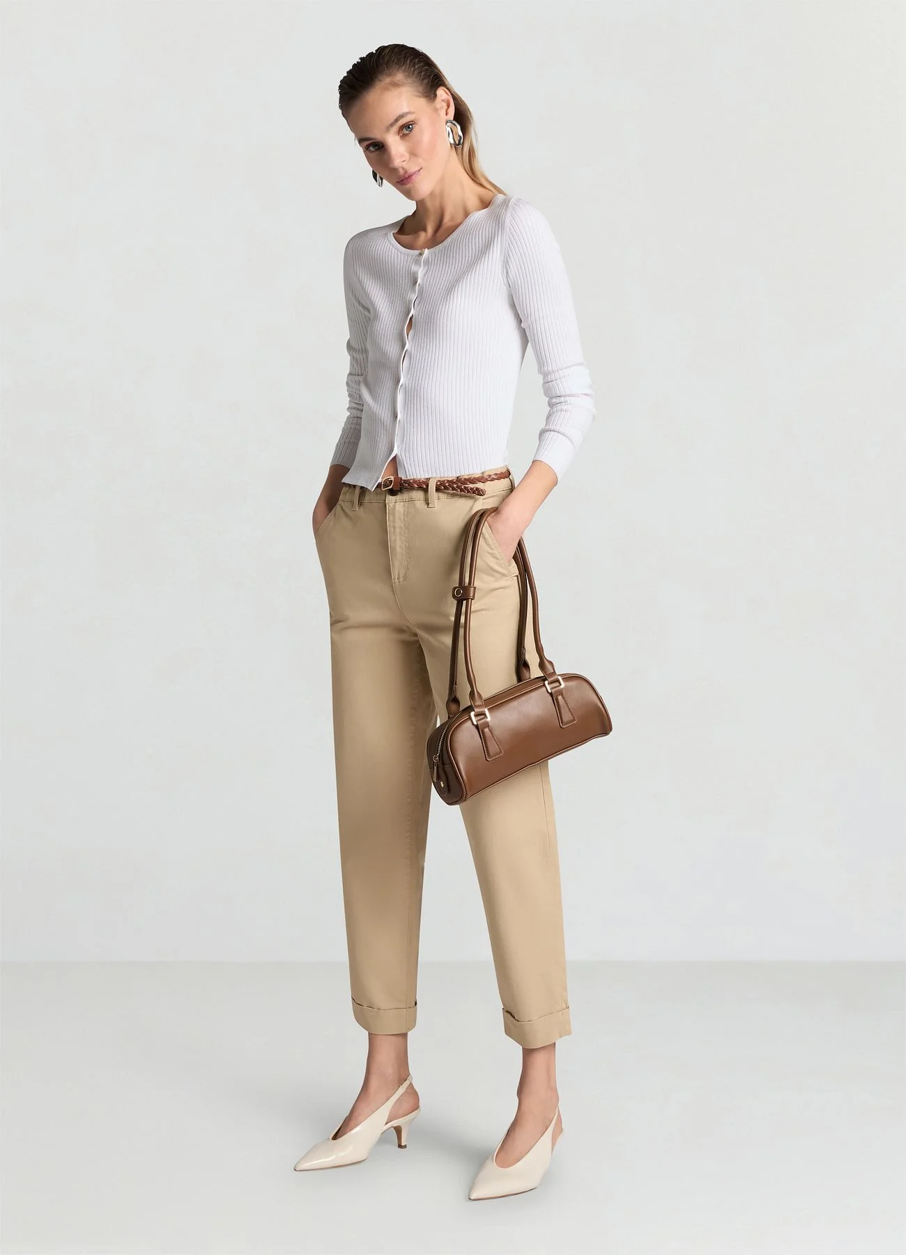 Pantaloni chino con cintura intrecciata - Image 3