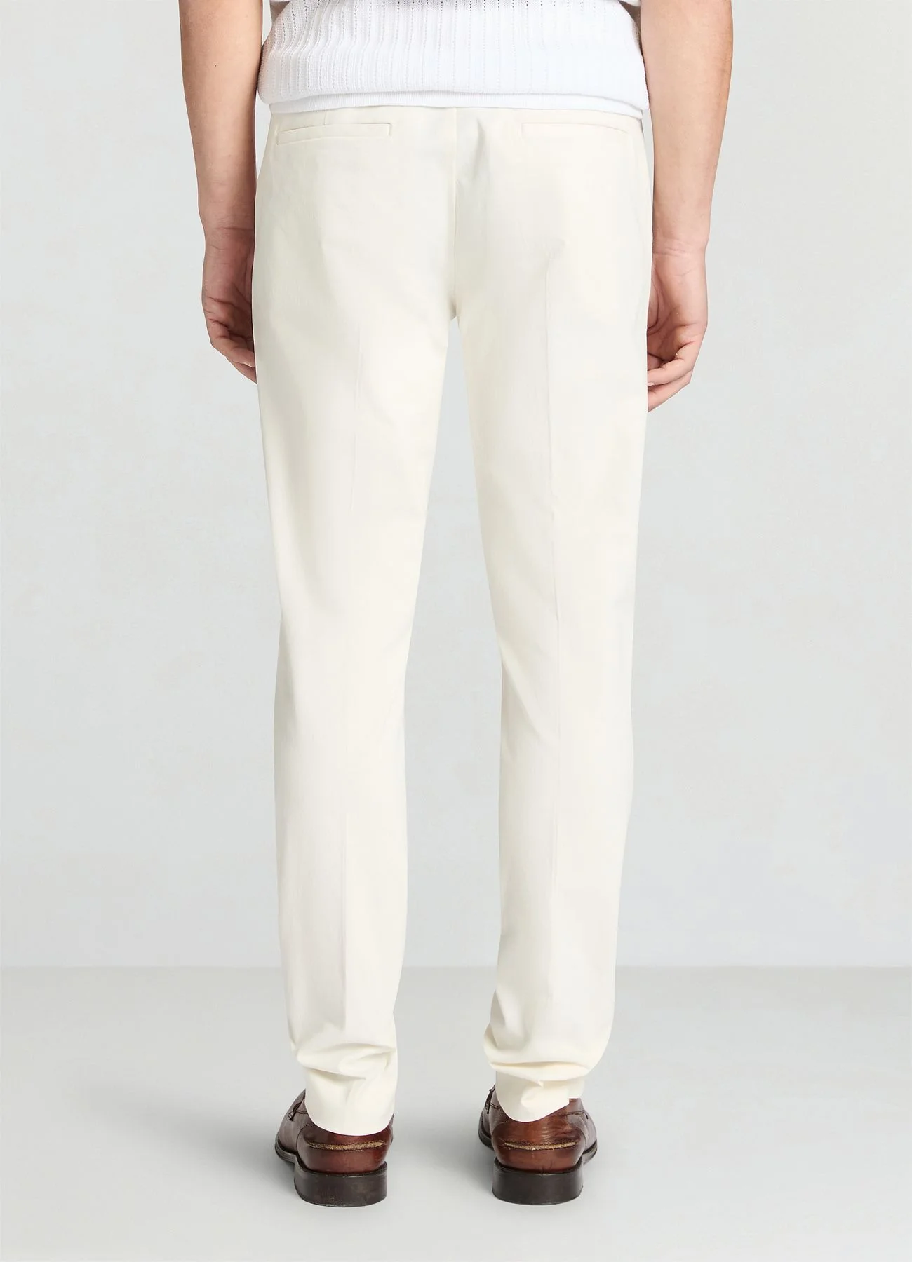 Pantaloni chino con vita elasticizzata