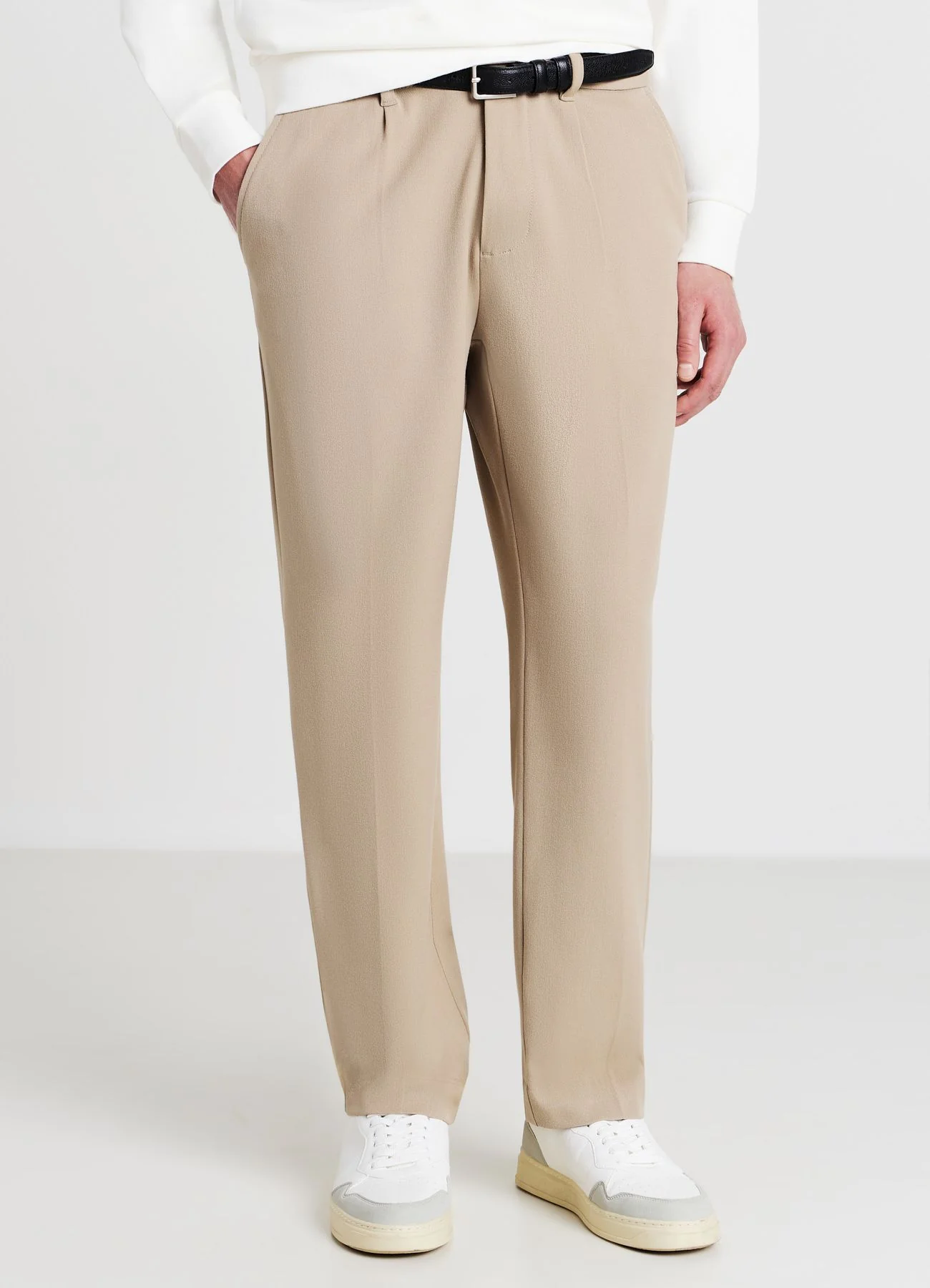 Pantaloni chino tecnico - Image 2