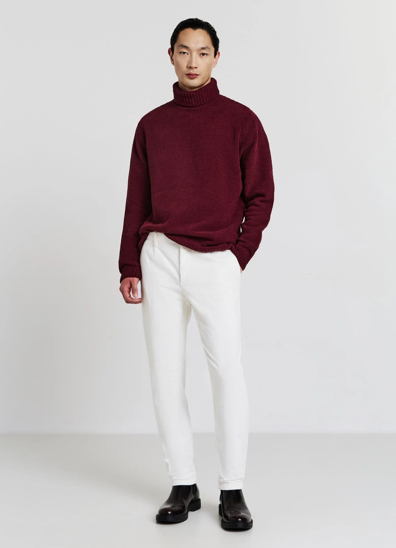 Pantaloni chino tinta unita