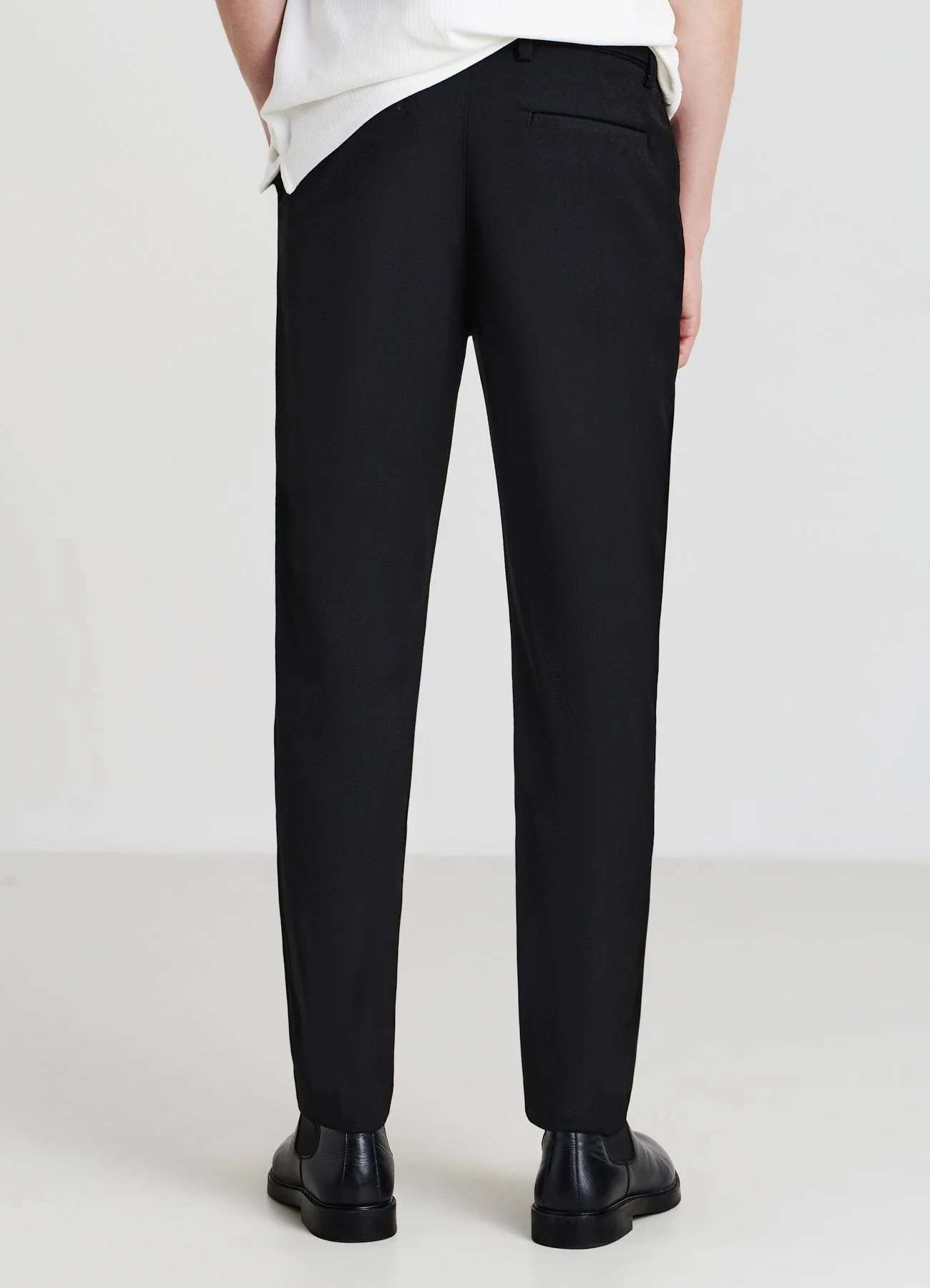Pantaloni con fusciacca