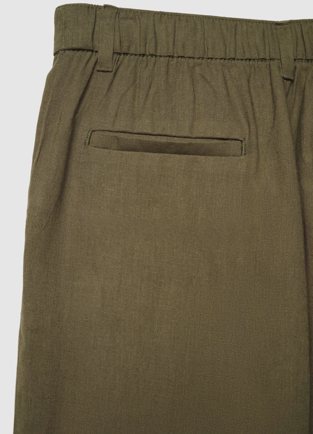 Pantaloni con pences e tasche alla francese a tinta unita - Image 5