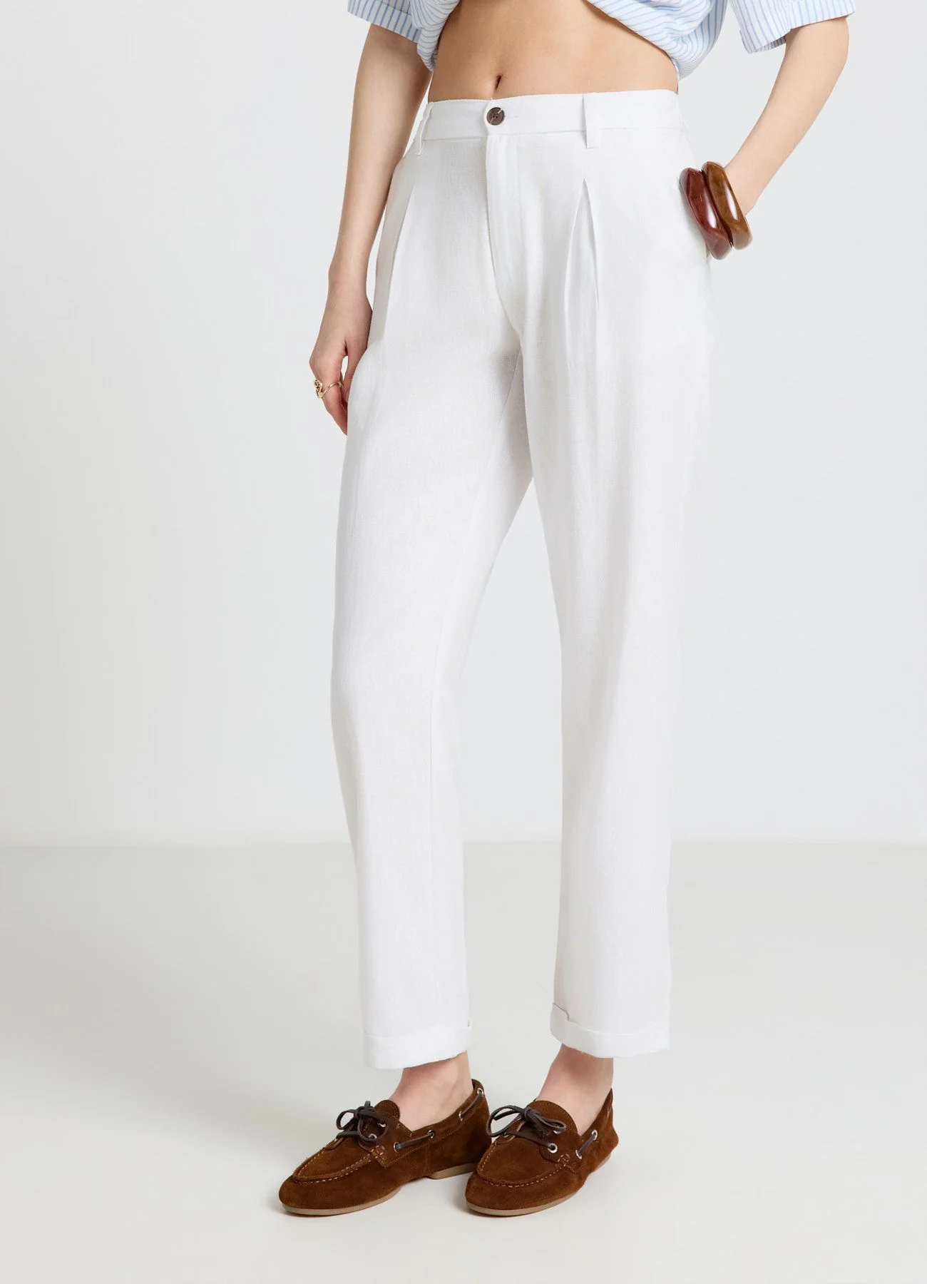 Pantaloni con pince in misto lino - Image 2