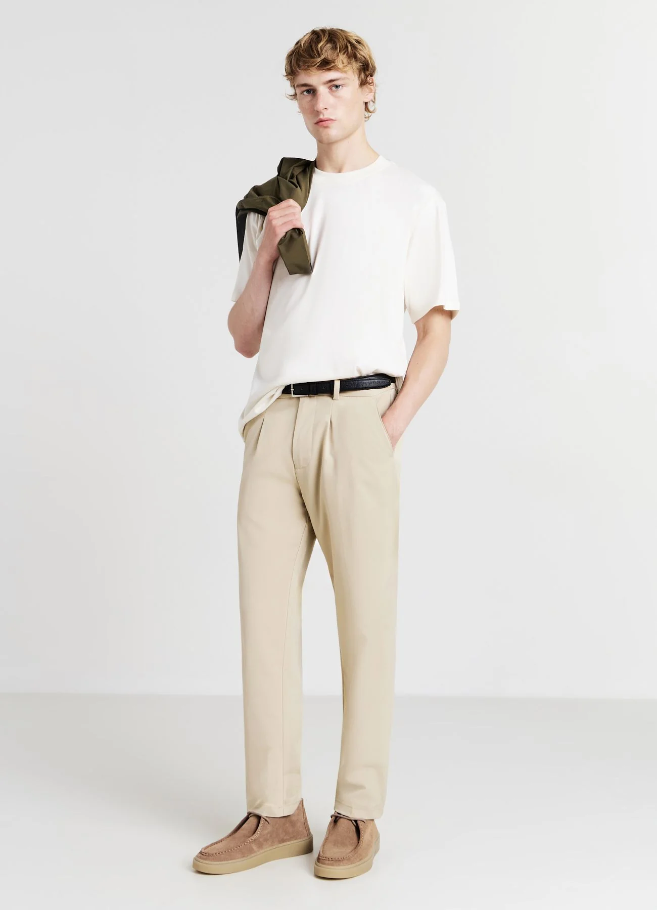 Pantaloni con pinces - Image 2
