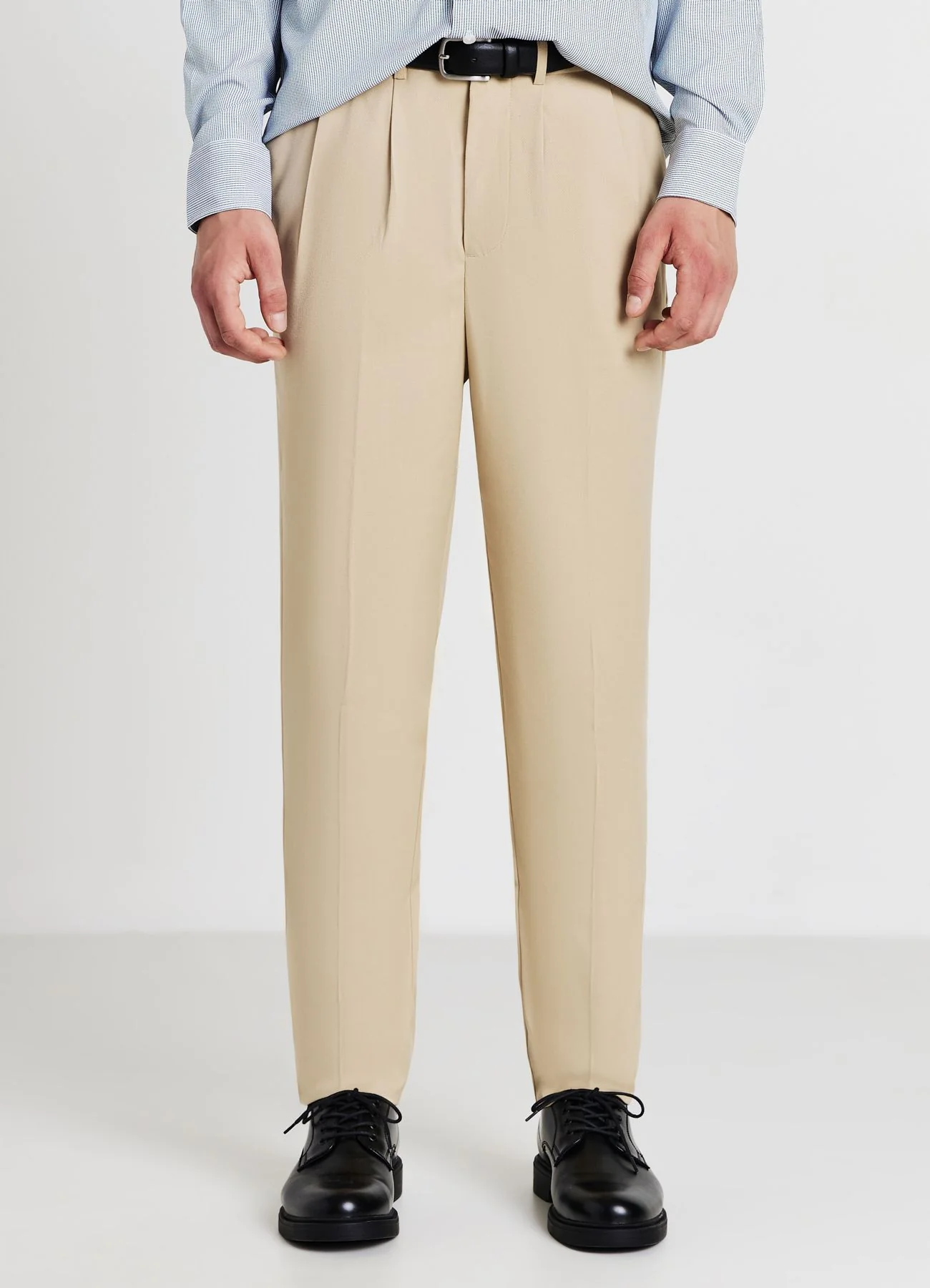 Pantaloni con pinces