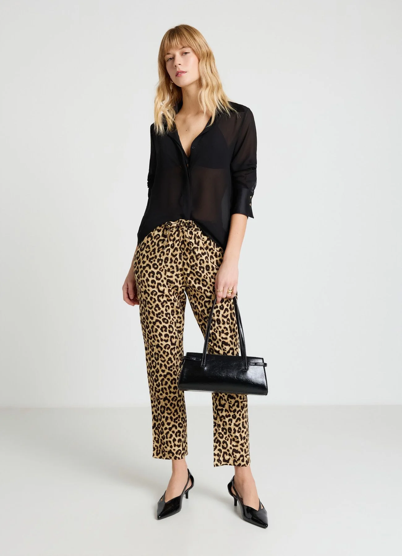 Pantaloni con stampa animalier e coulisse