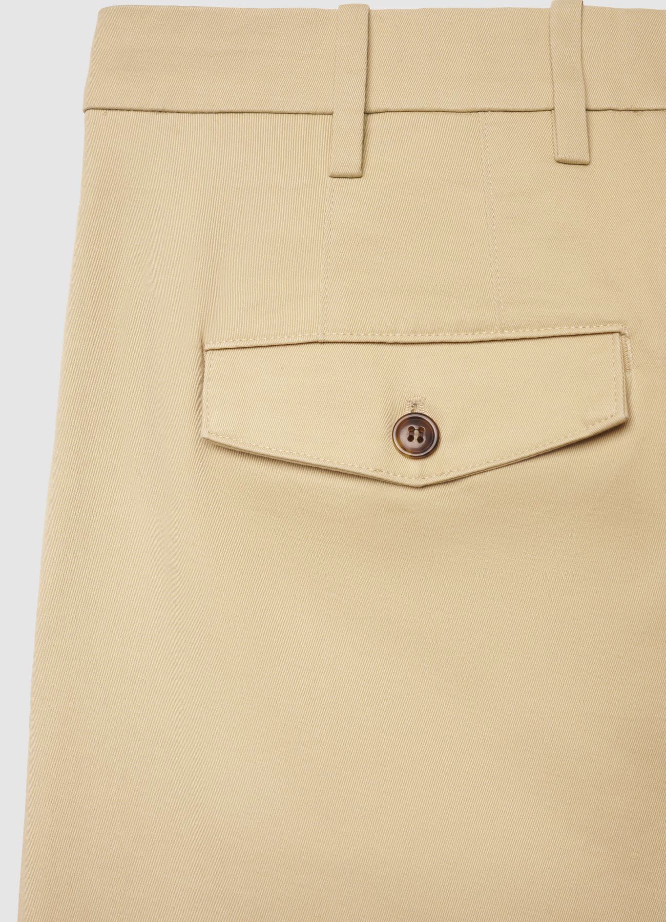 Pantaloni con tasche a filetto e pattina - Image 4