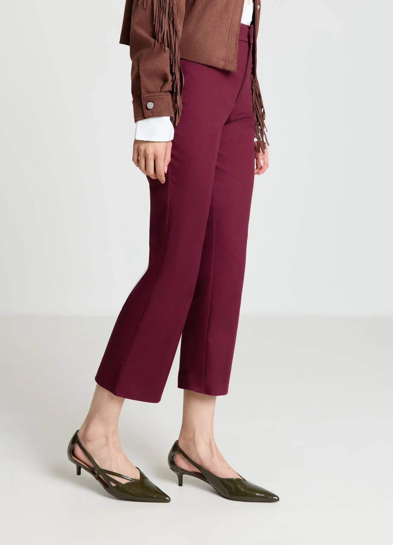 Pantaloni cropped flare tinta unita - Image 2