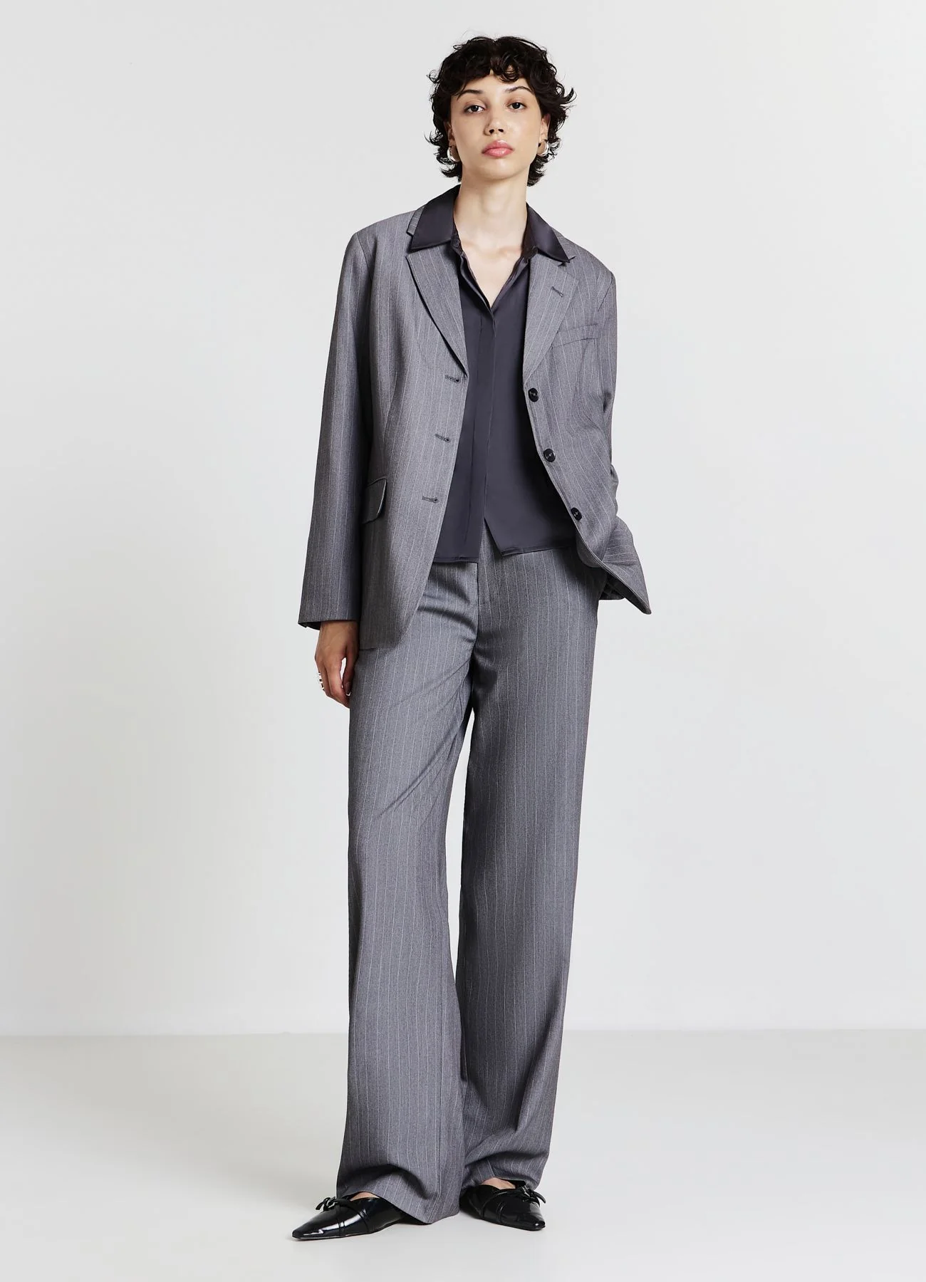 Pantaloni dritti gessati