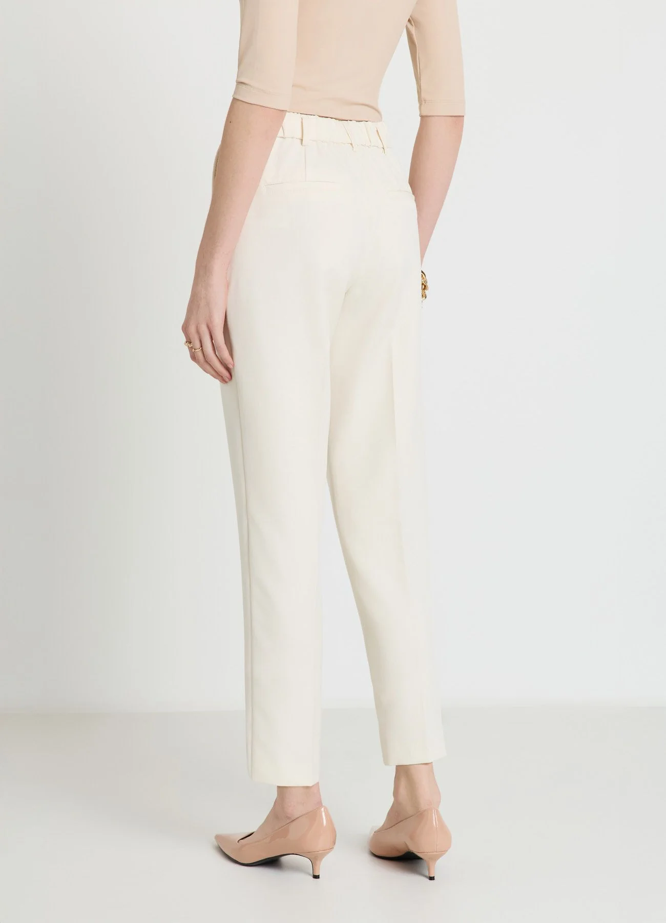 Pantaloni elastico sul retro