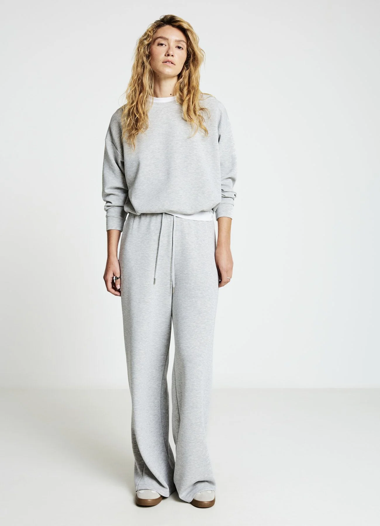 Pantaloni ginnici palazzo tinta unita