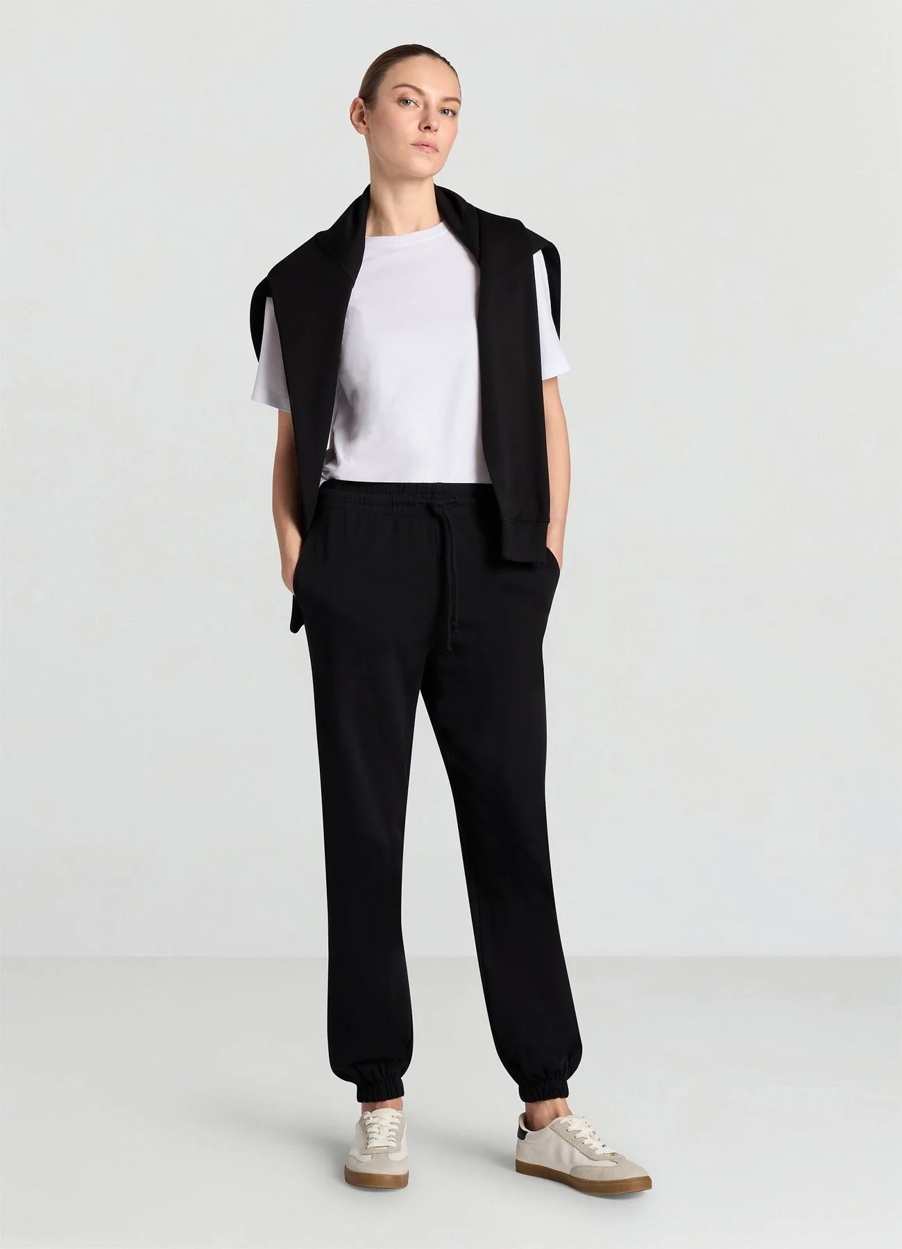 Pantaloni jogger con coulisse - Image 2