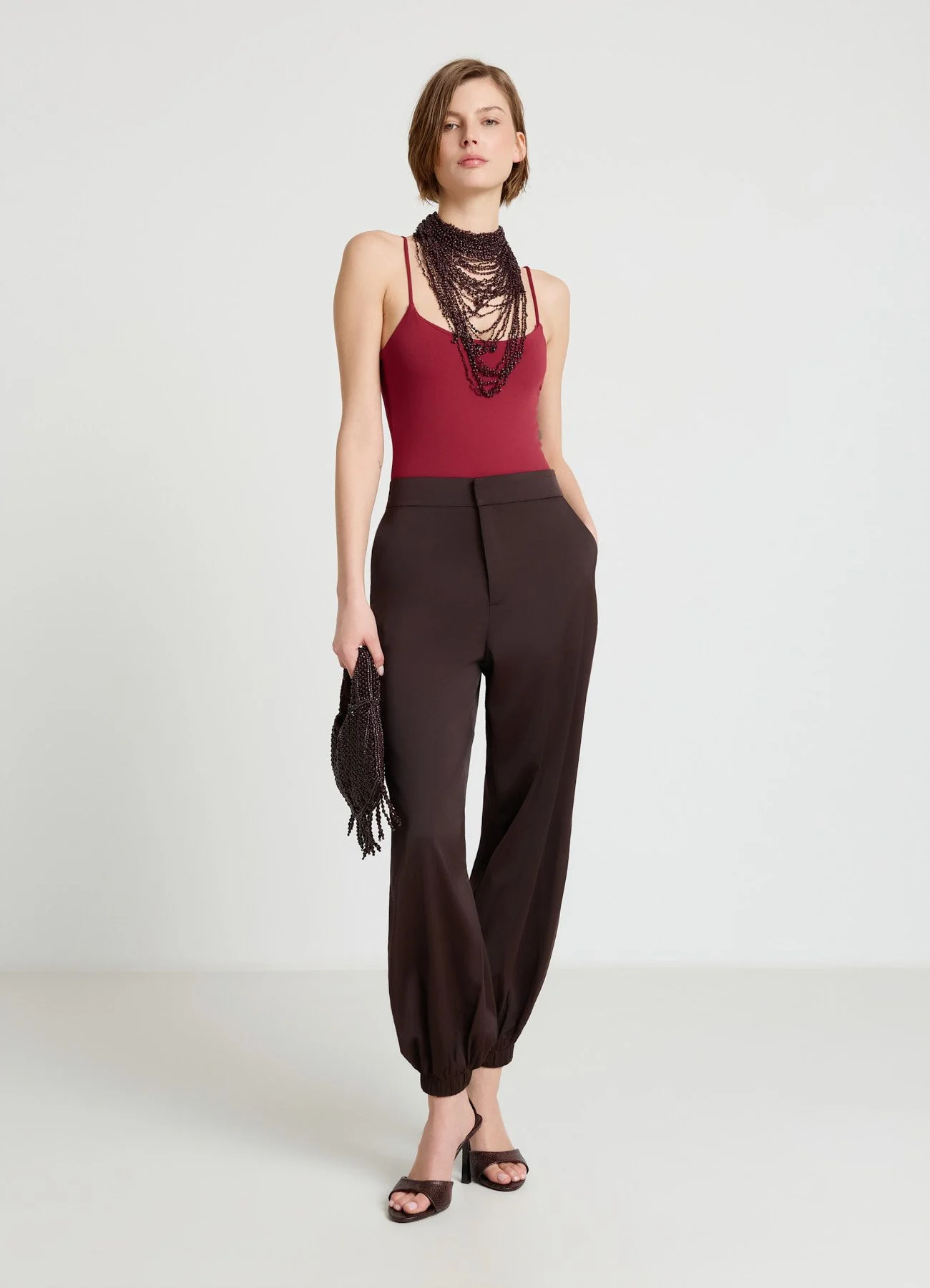 Pantaloni jogger con vita elasticizzata