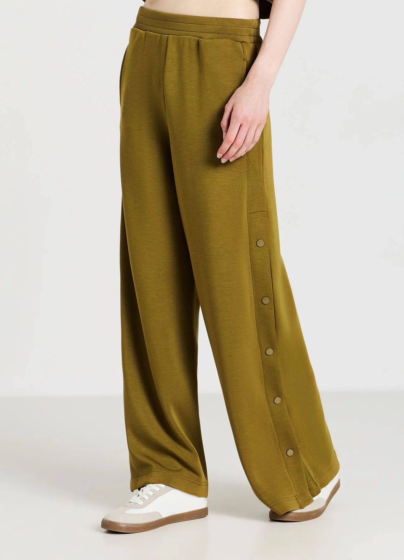 Pantaloni palazzo con bottoni laterali - Image 2