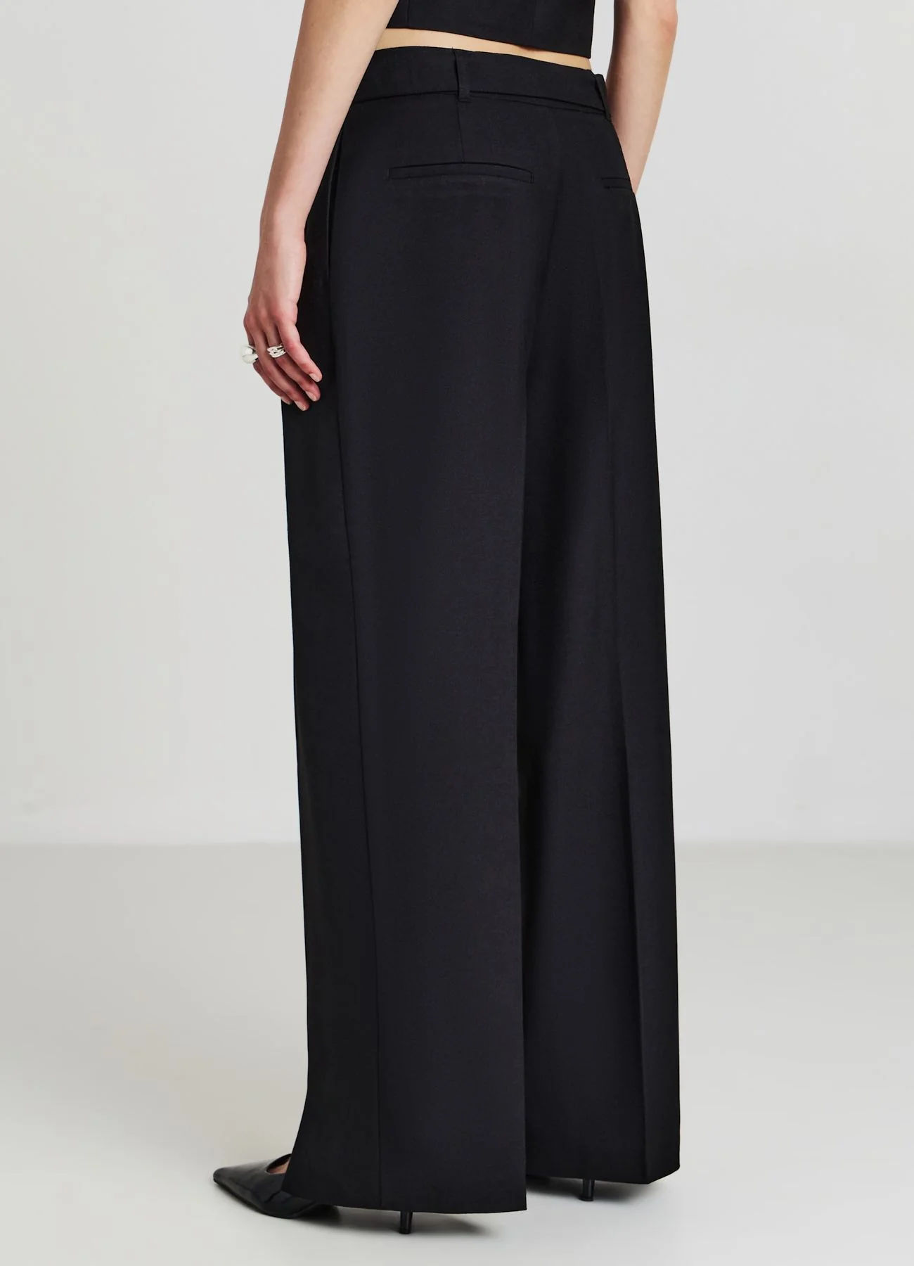 Pantaloni palazzo con cintura - Image 2