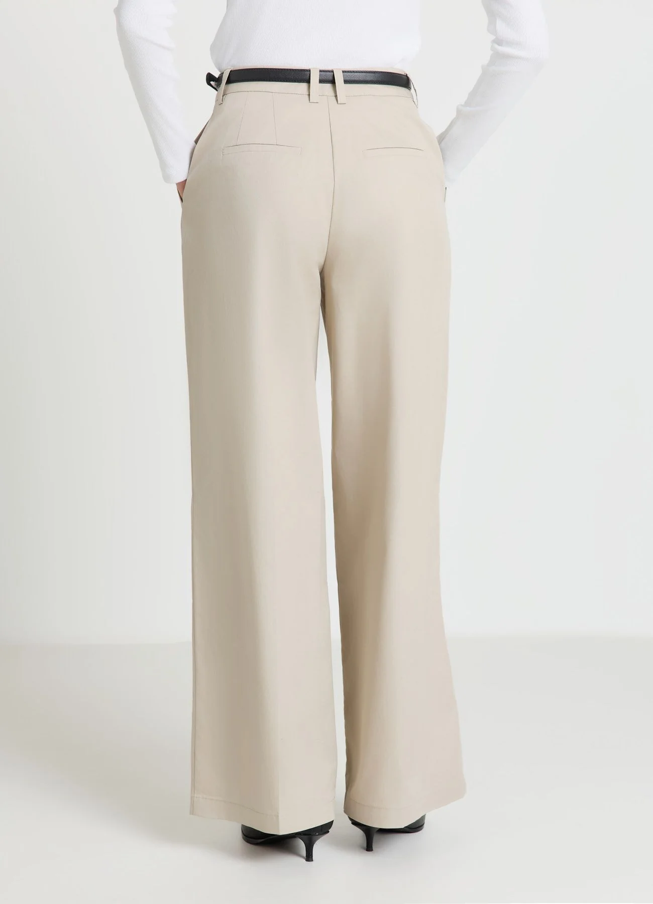 Pantaloni palazzo con pince - Image 3