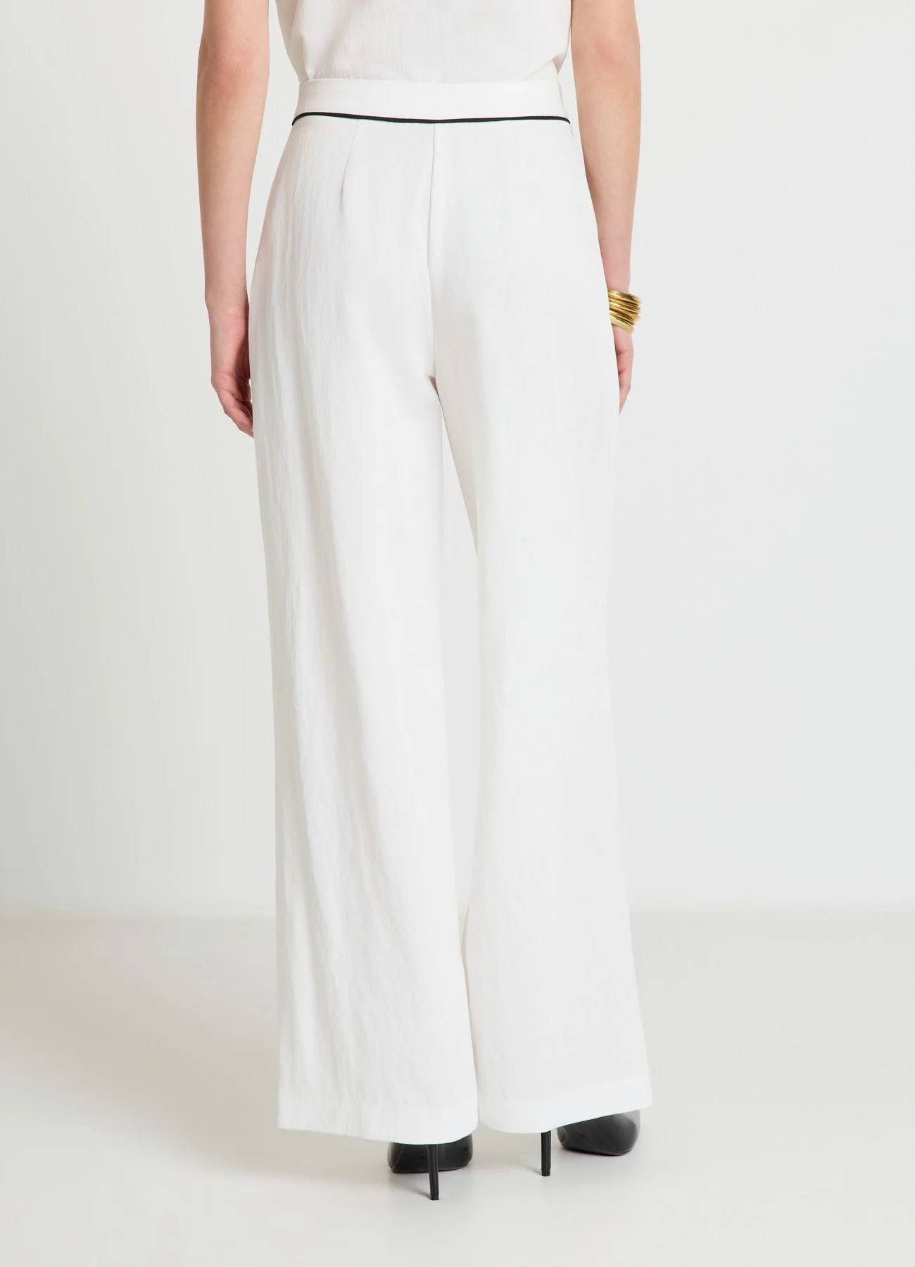 Pantaloni palazzo con pinces e piping - Image 2