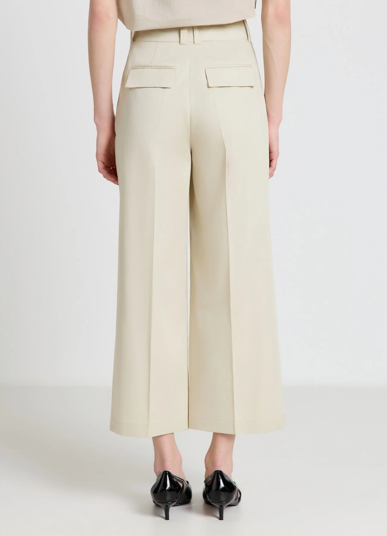 Pantaloni palazzo crop con pinces - Image 3