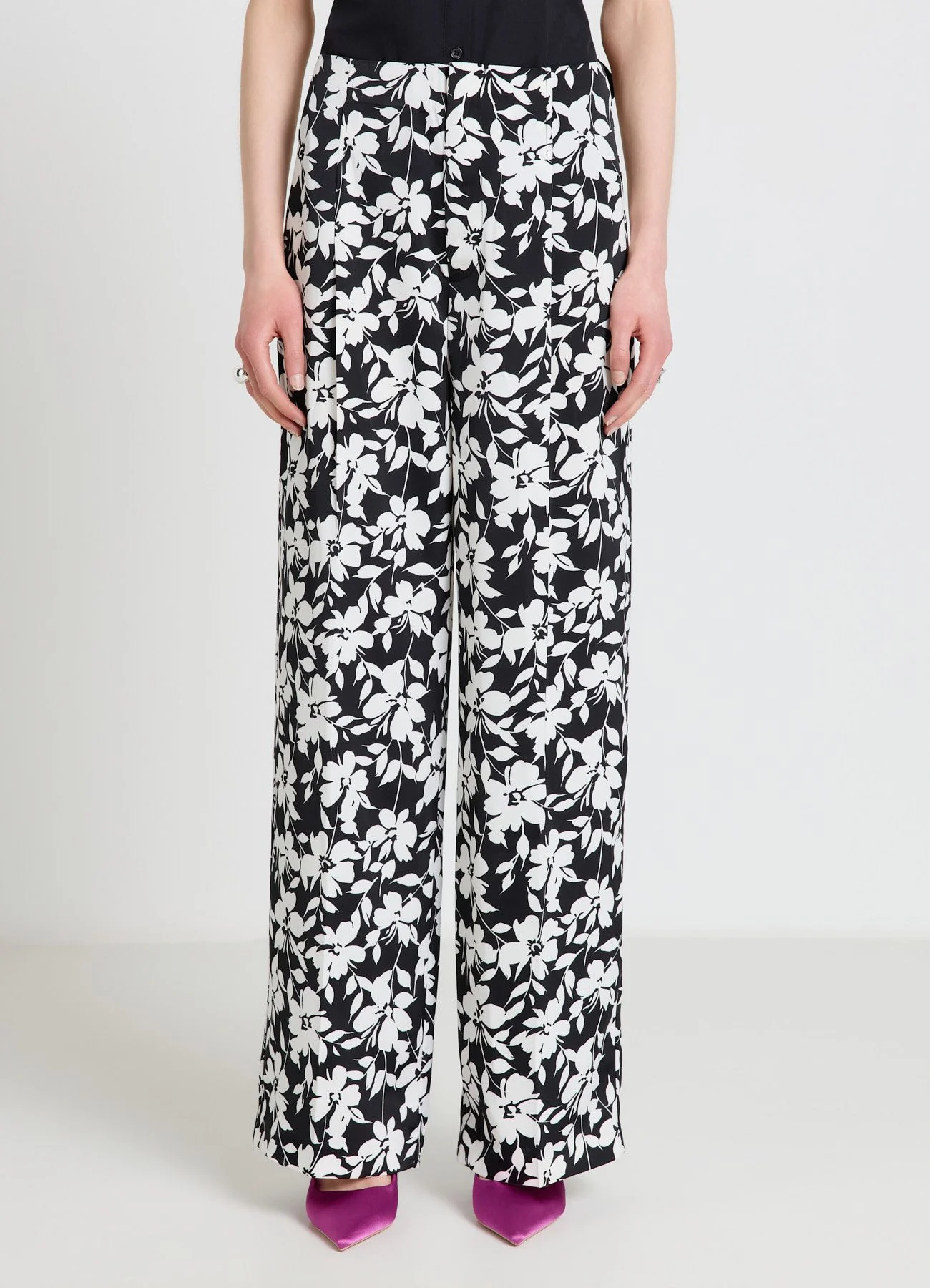 Pantaloni palazzo similsatin stampa fiori - Image 2