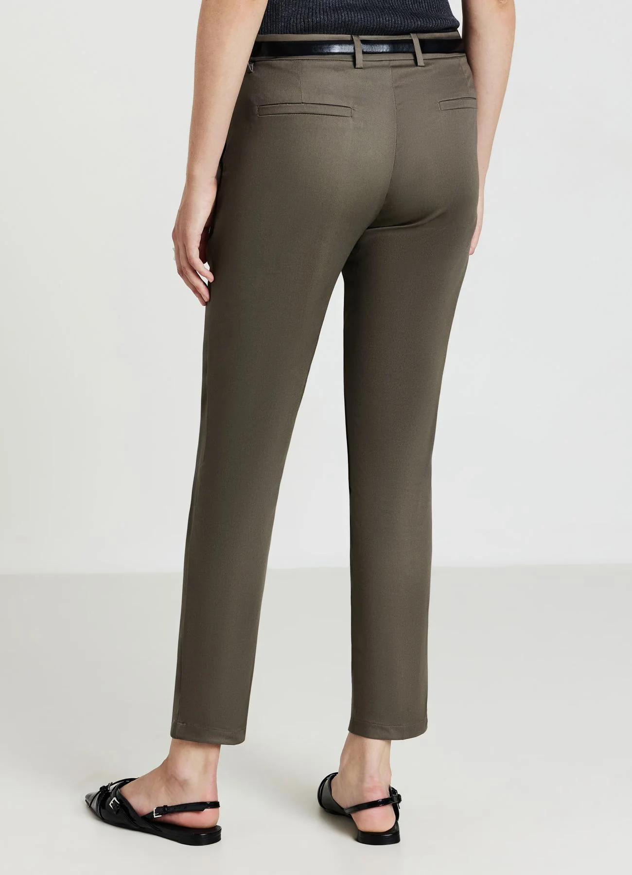 Pantaloni rasatello tinta unita