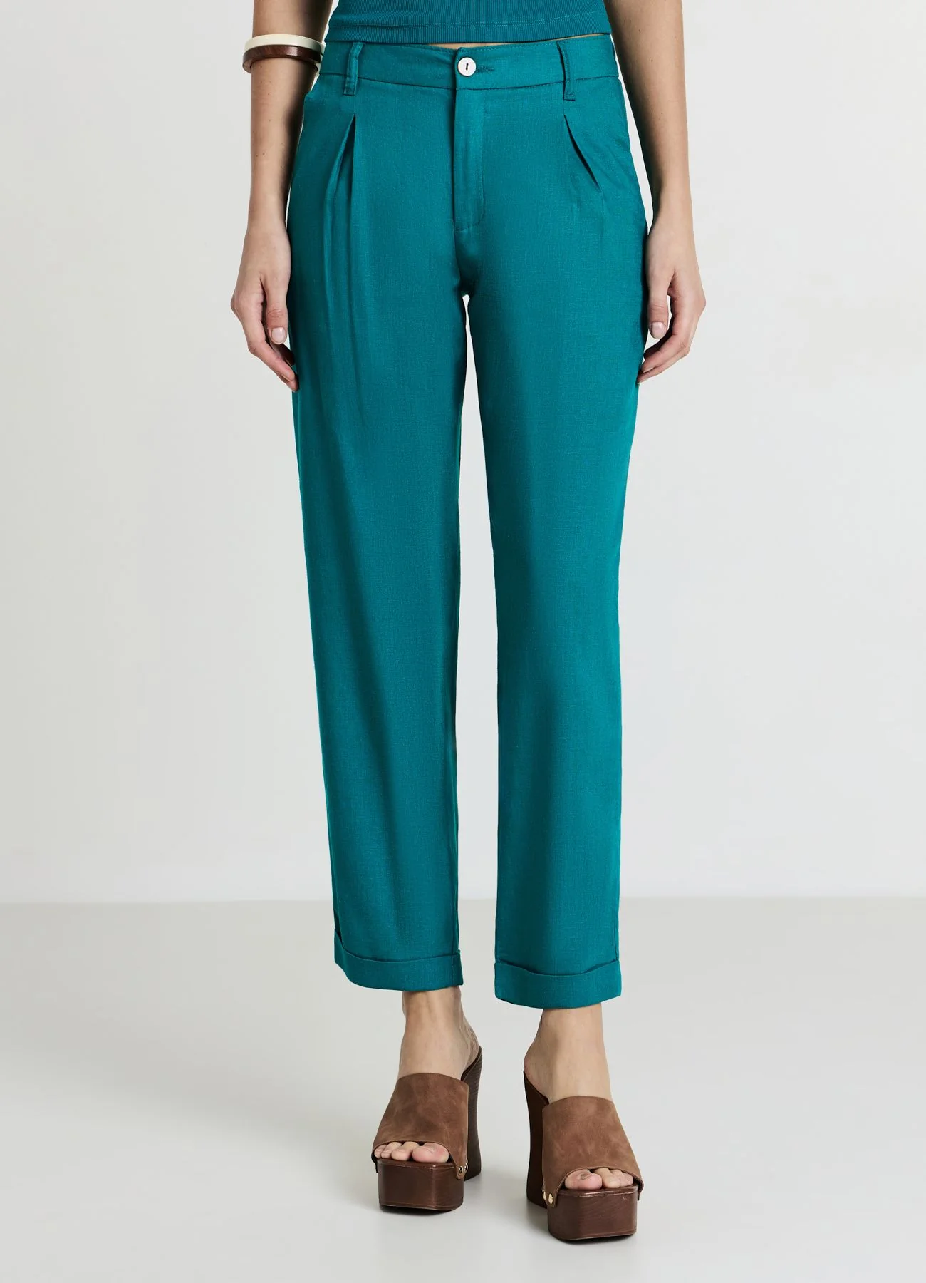 Pantaloni tasche alla francese misto lino