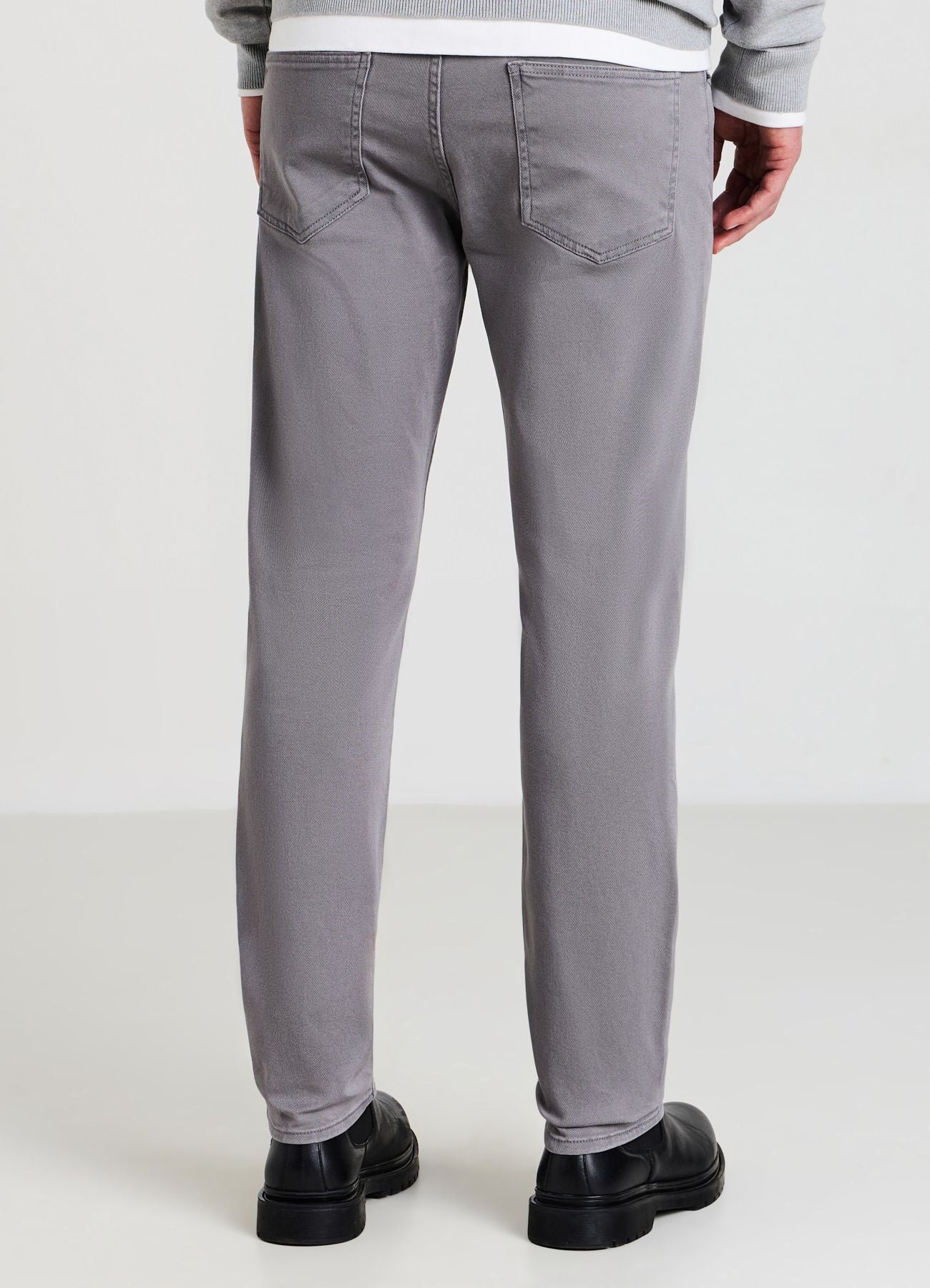 Pantaloni tinta unita