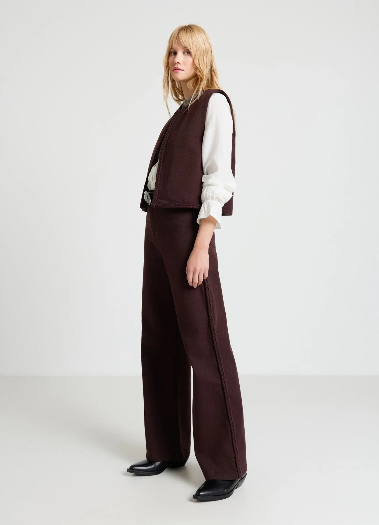 Pantaloni wide leg con passamaneria - Image 2