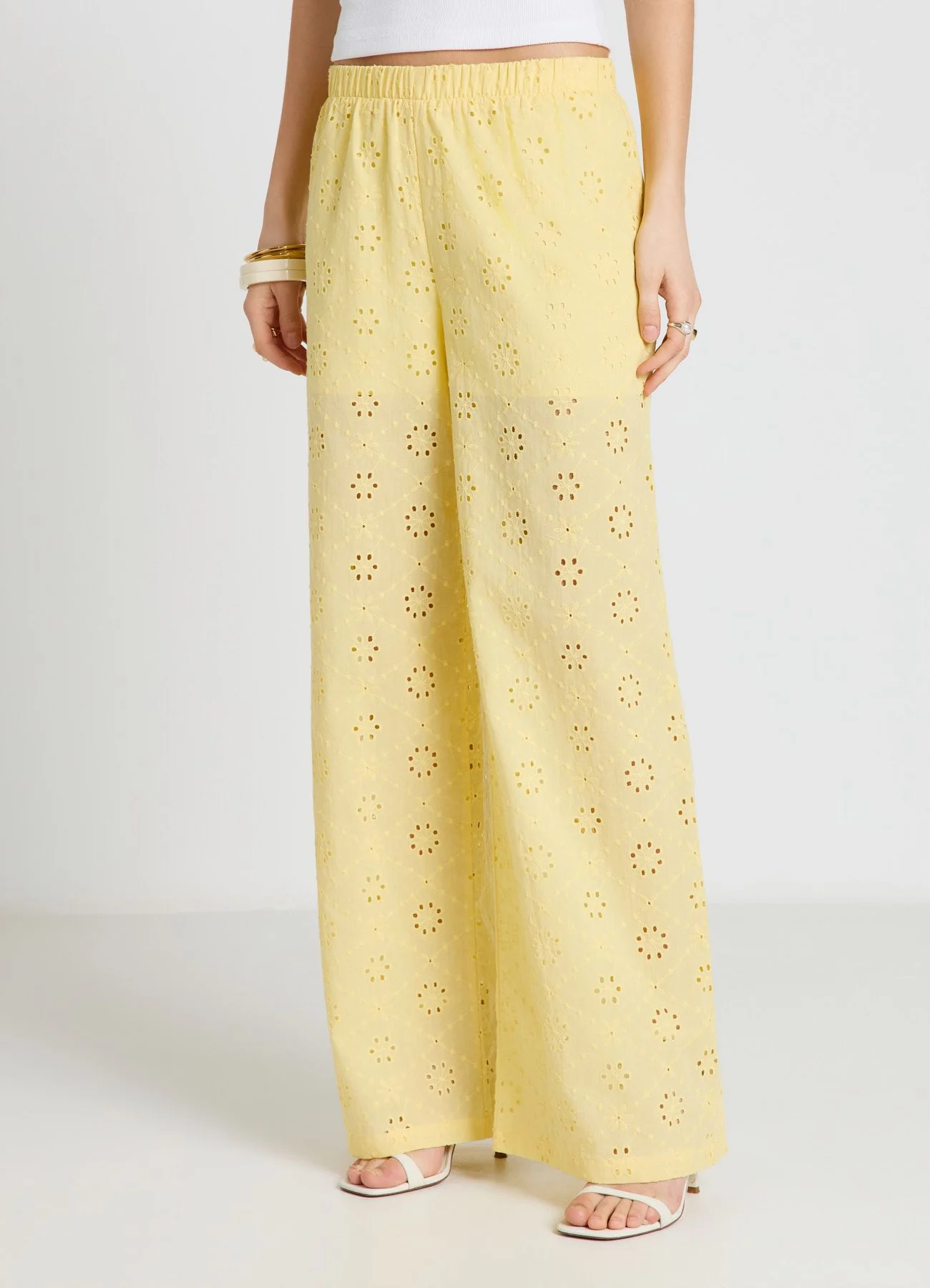 Pantaloni wide leg in sangallo - Image 2