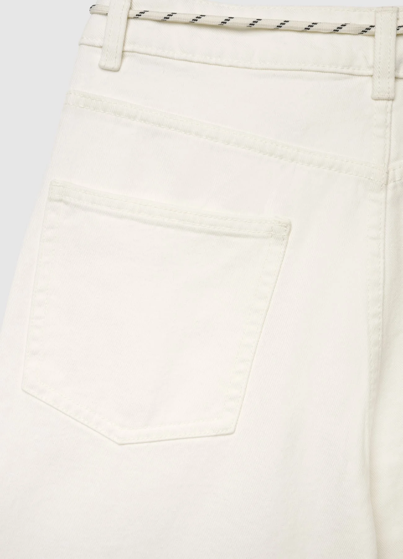 Shorts bermuda con cordino - Image 4