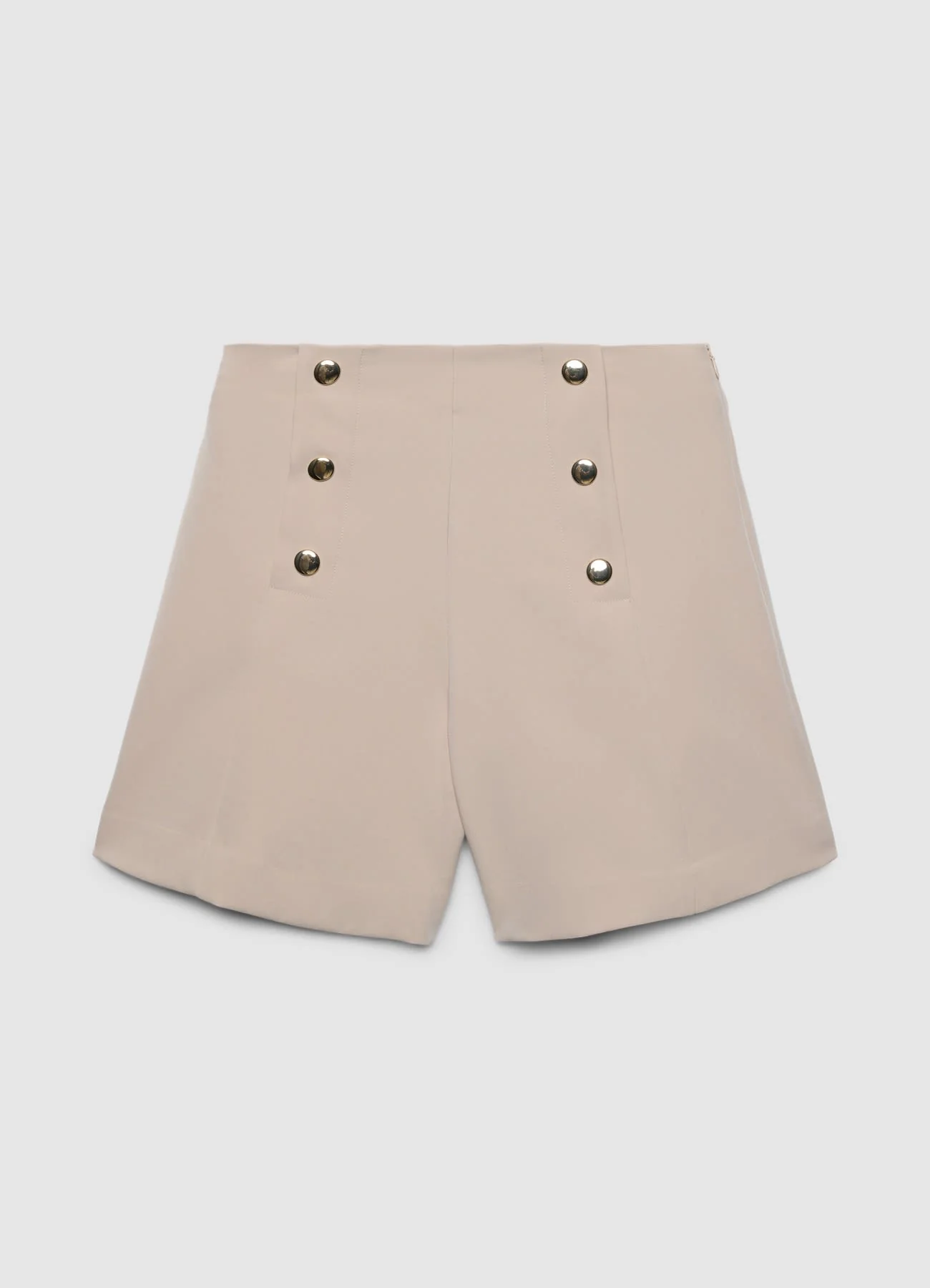 Shorts con bottoni decorativi