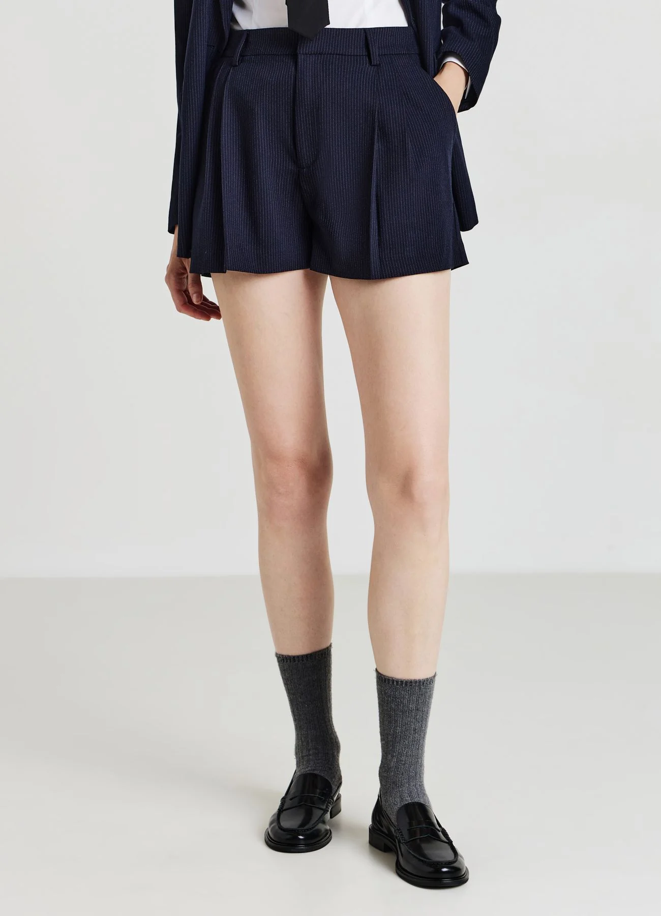 Shorts con pinces gessato - Image 3