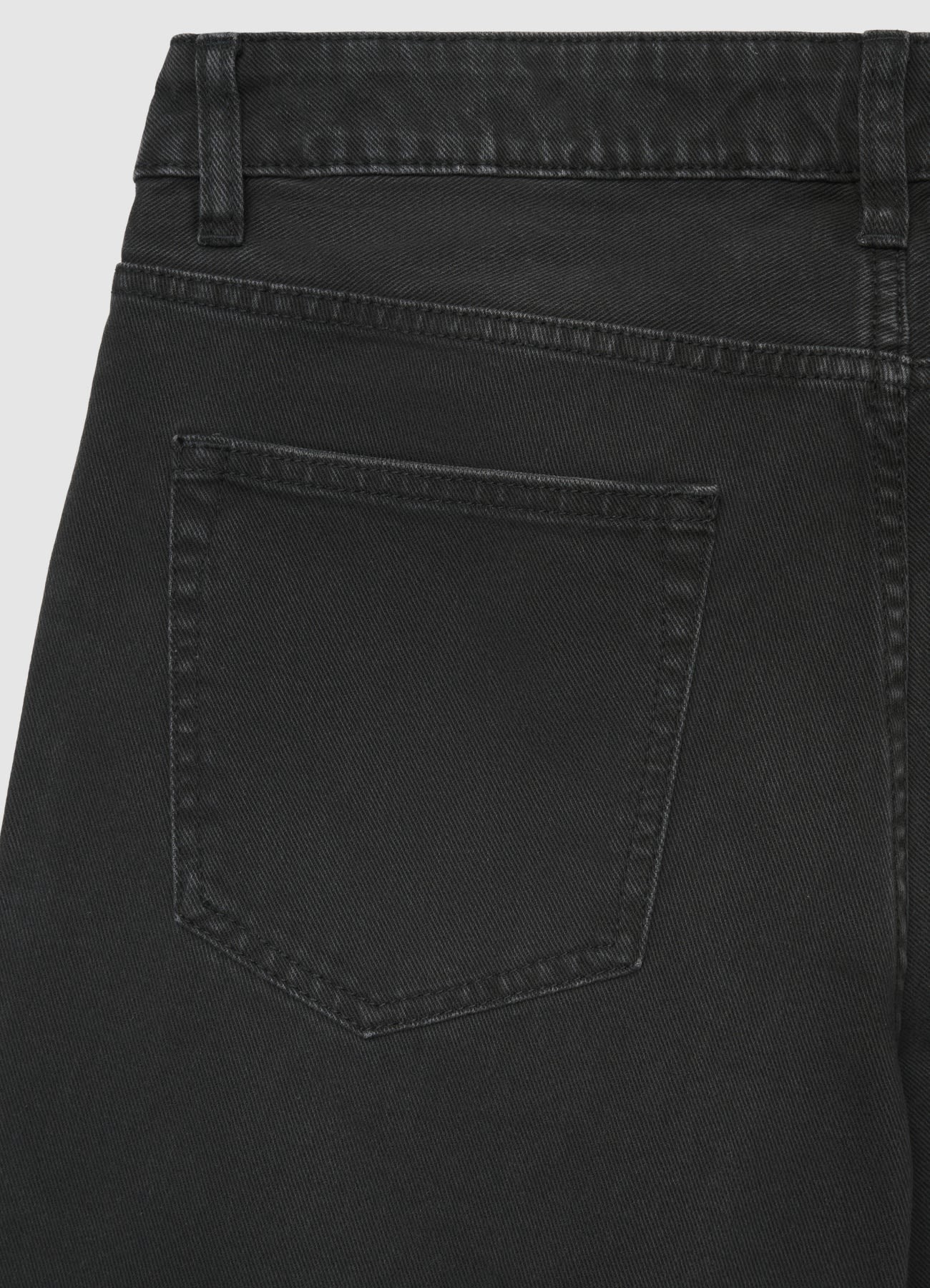 Shorts in denim con risvolto - Image 4