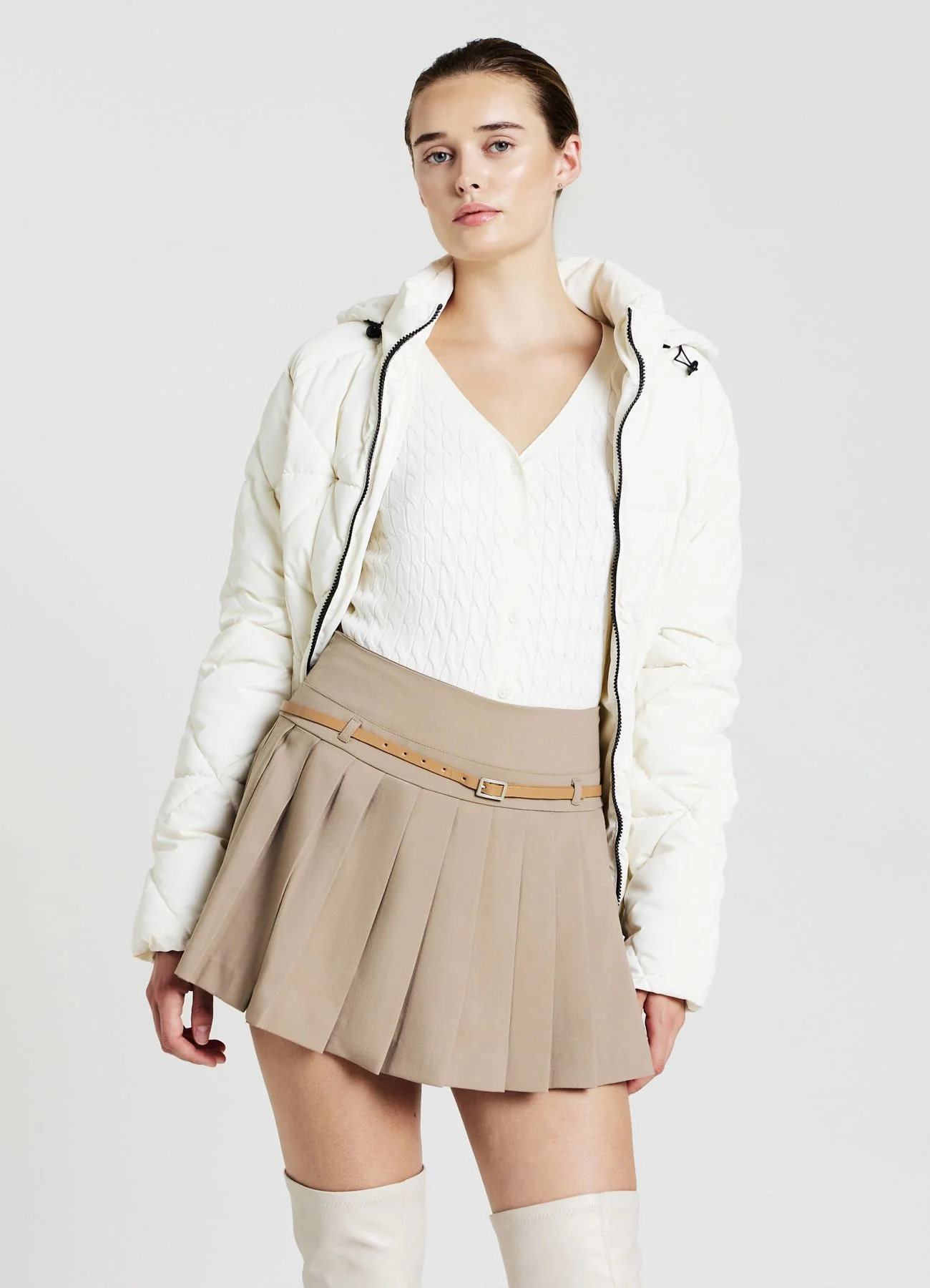 Skort a pieghe con cintura - Image 2