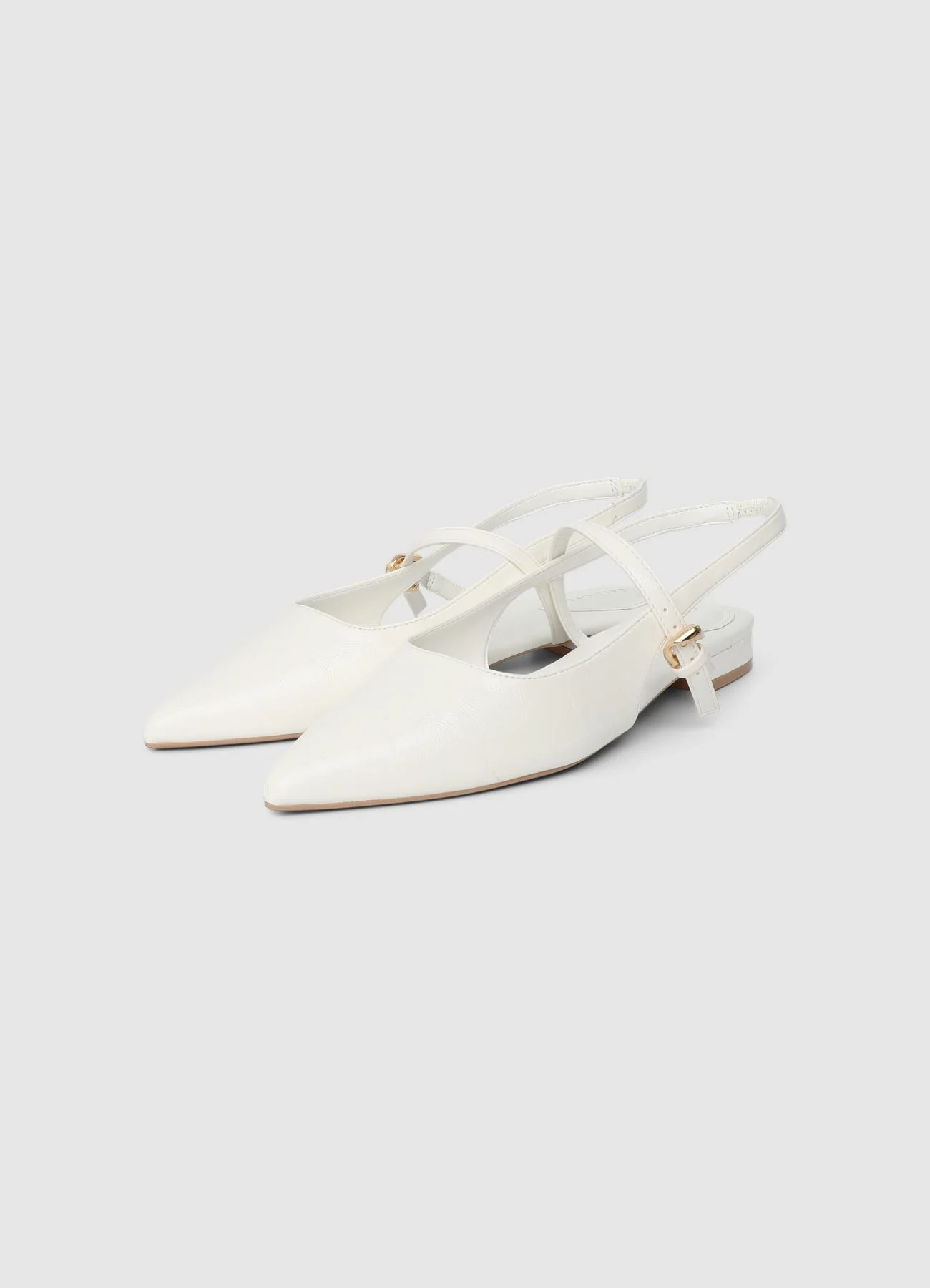 Slingback flat a punta con cinturini