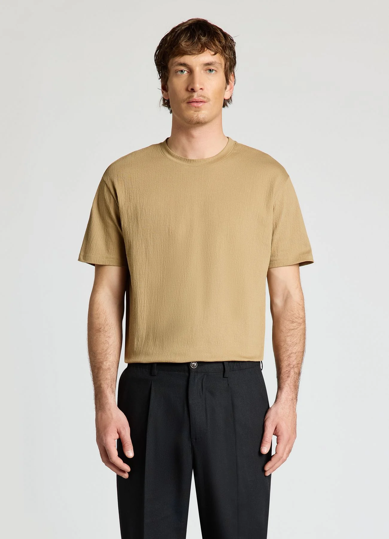 T-shirt a tinta unita con girocollo - Image 2