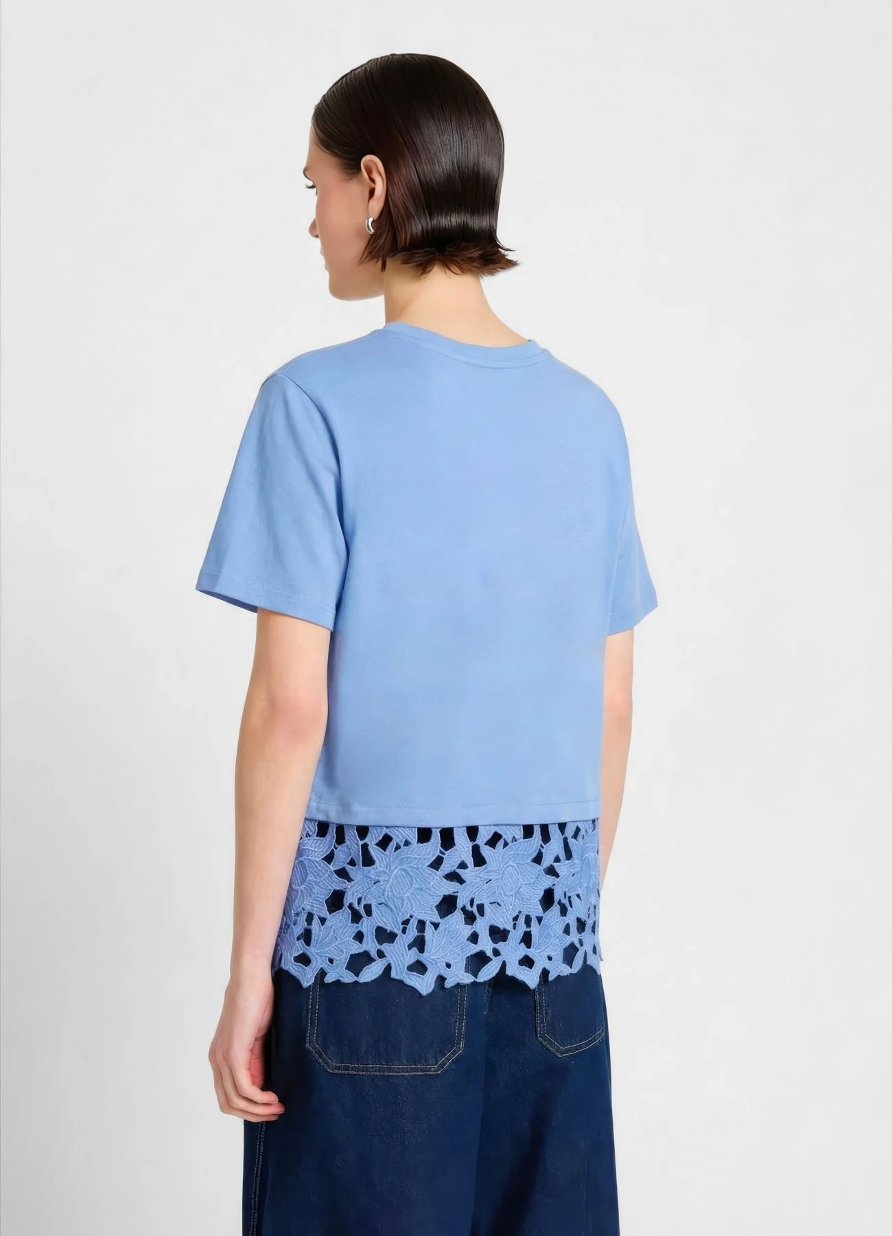 T-shirt con fondo in sangallo - Image 2