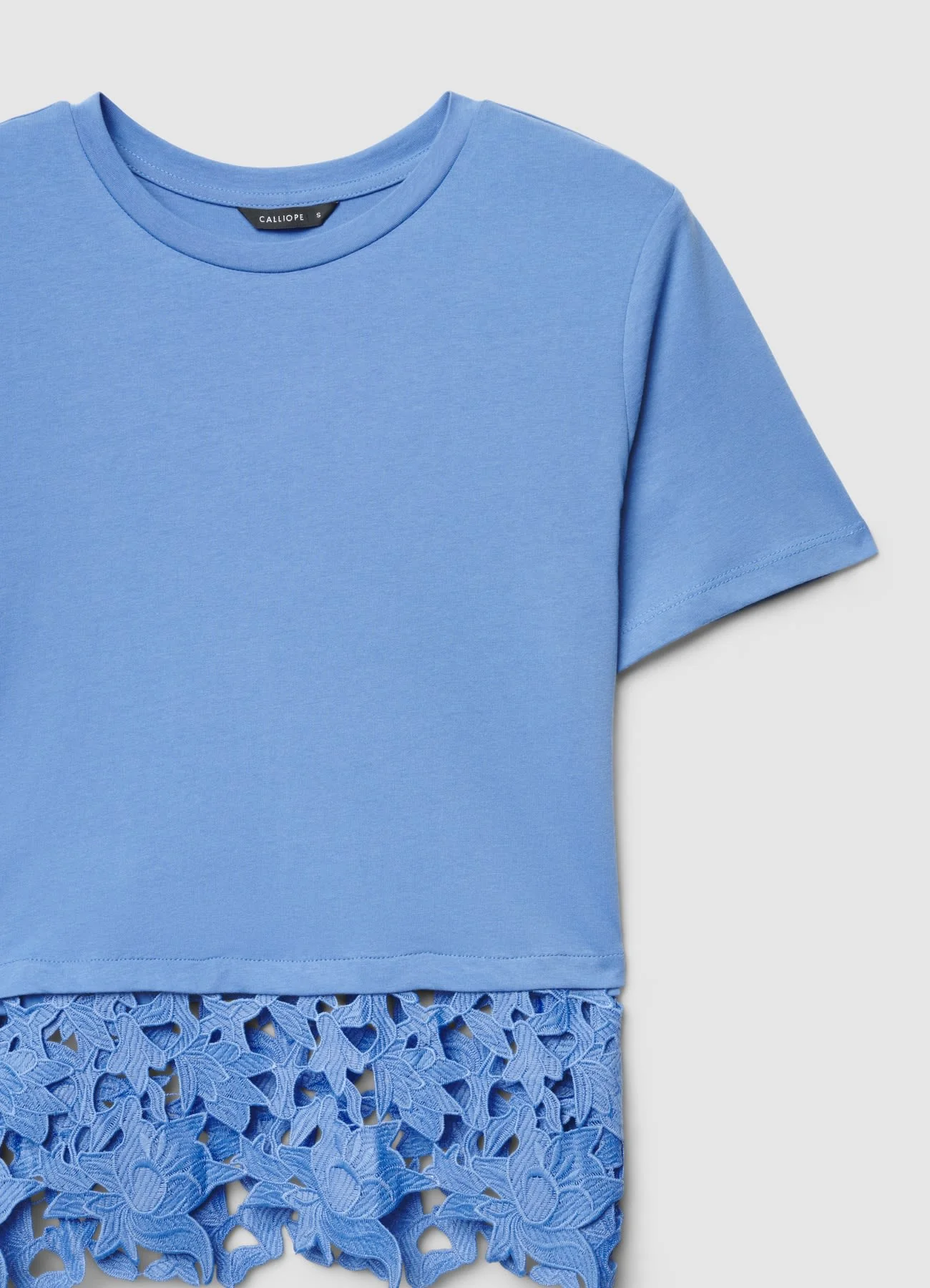 T-shirt con fondo in sangallo - Image 6